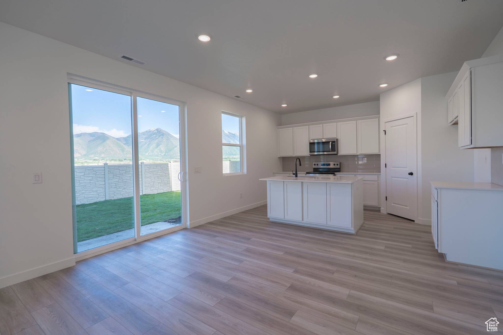 Salem, UT 84653,1686 N 800 W