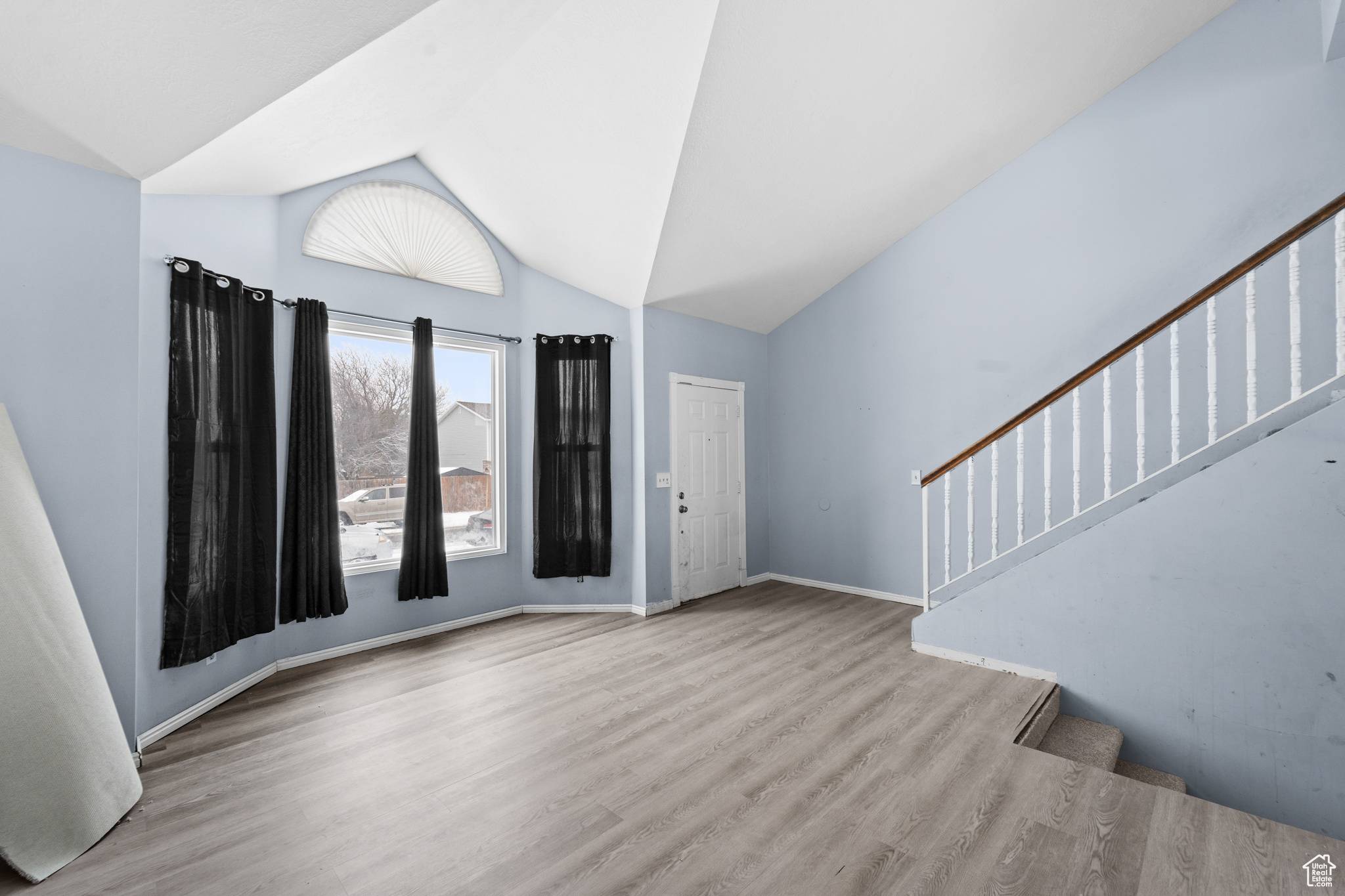 West Jordan, UT 84084,6420 S CASTLEFORD DR