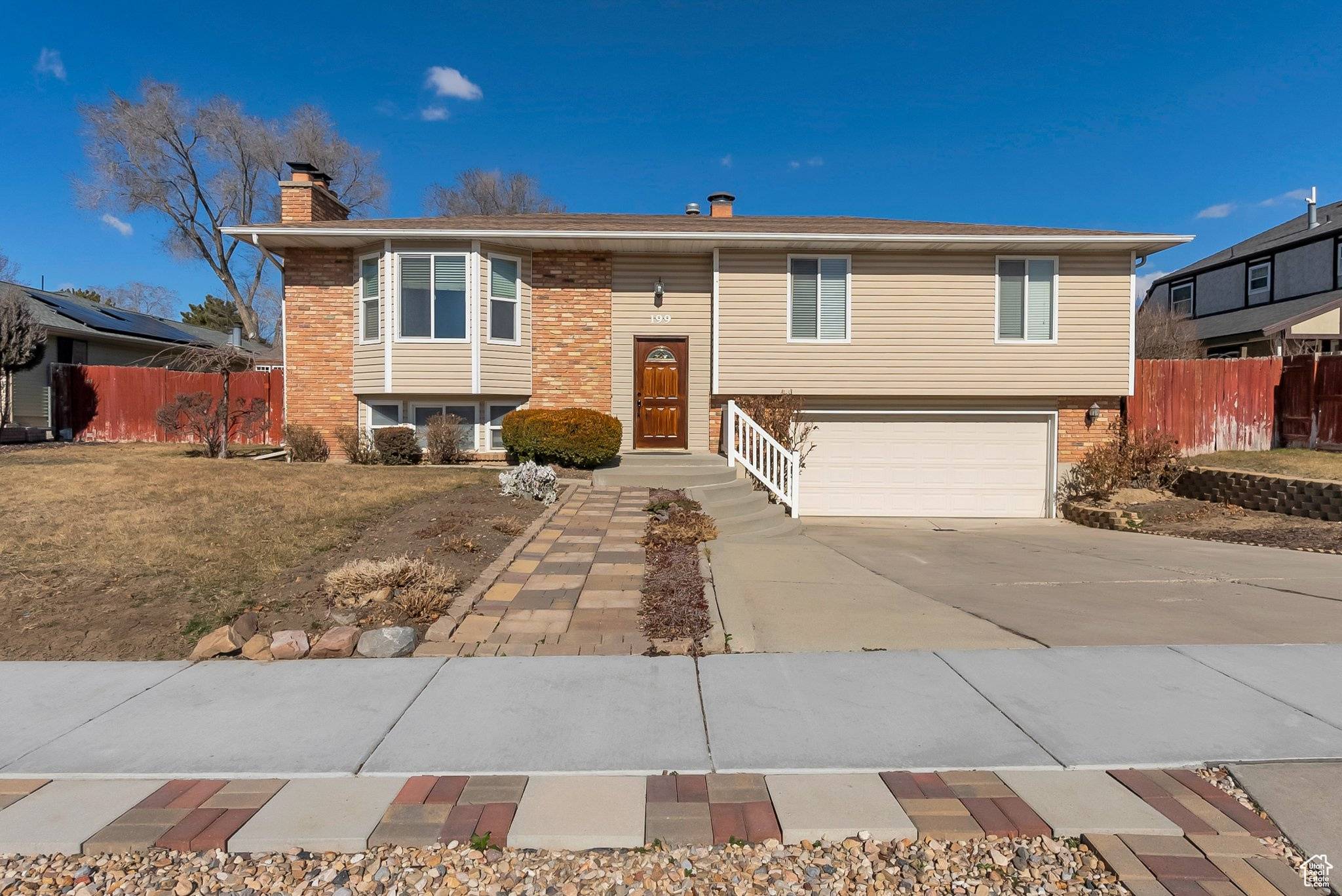 Sandy, UT 84070,199 E SILVER WILLOW DR