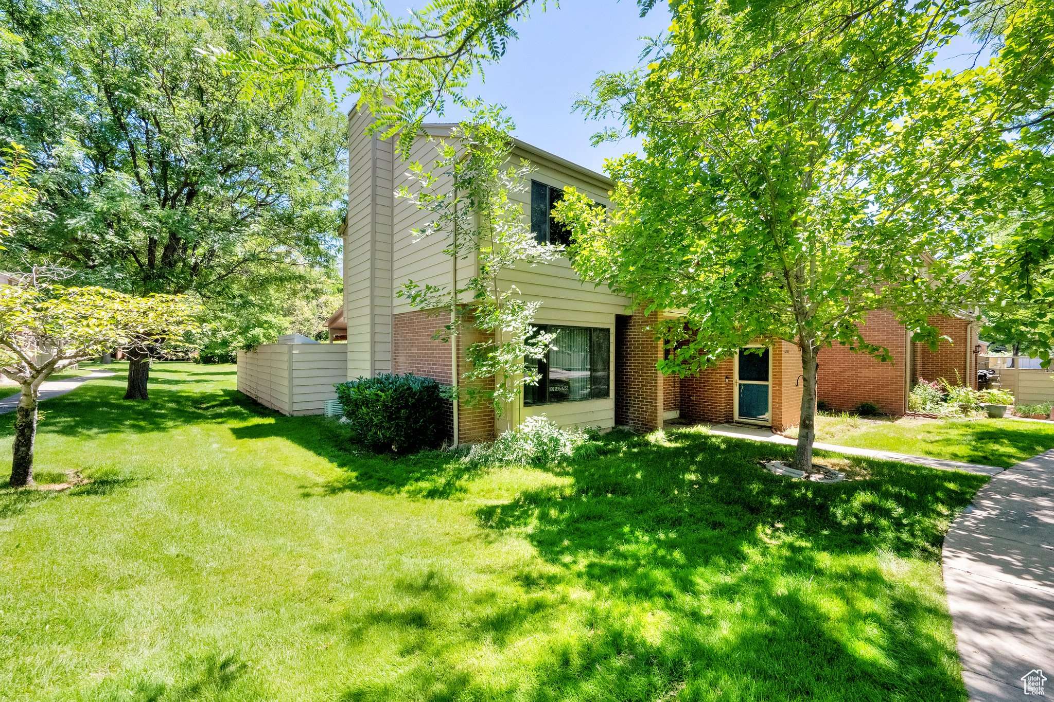 Provo, UT 84604,3240 SHADOWBROOK DR