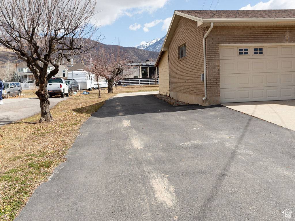 Lindon, UT 84042,111 S 400 E