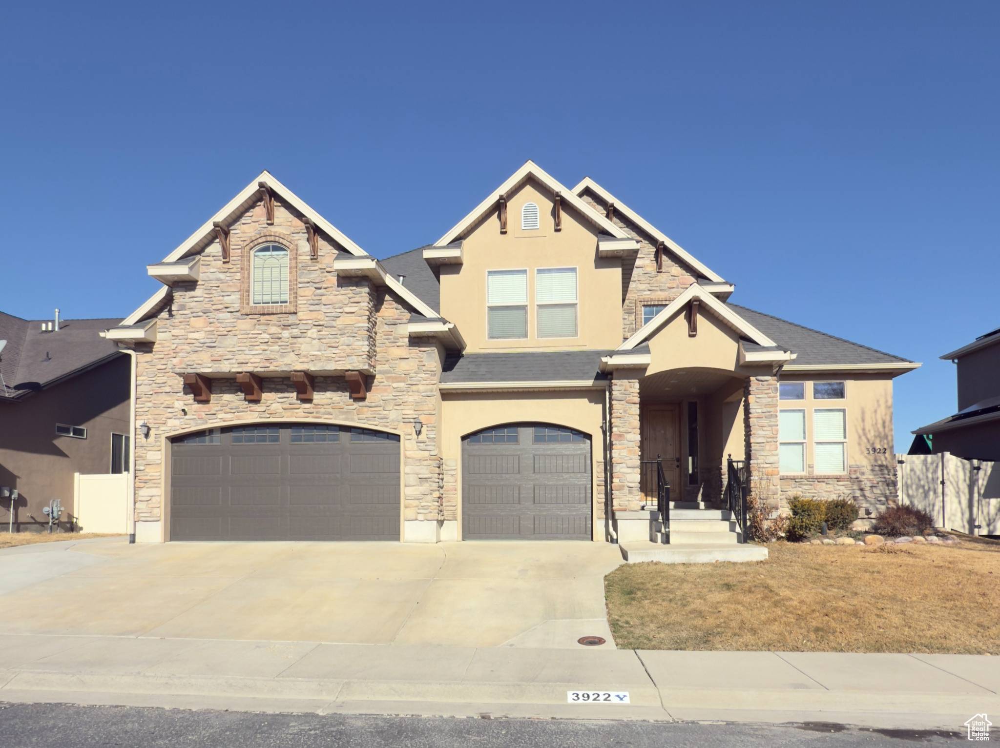 South Jordan, UT 84009,3922 W NIPOMA DUNE DR