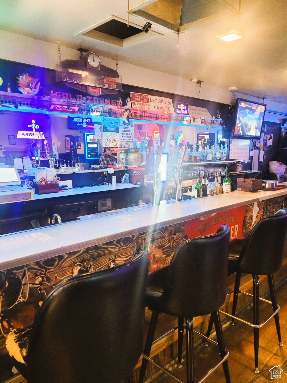 Midvale, UT 84047,7654 S MAIN ST
