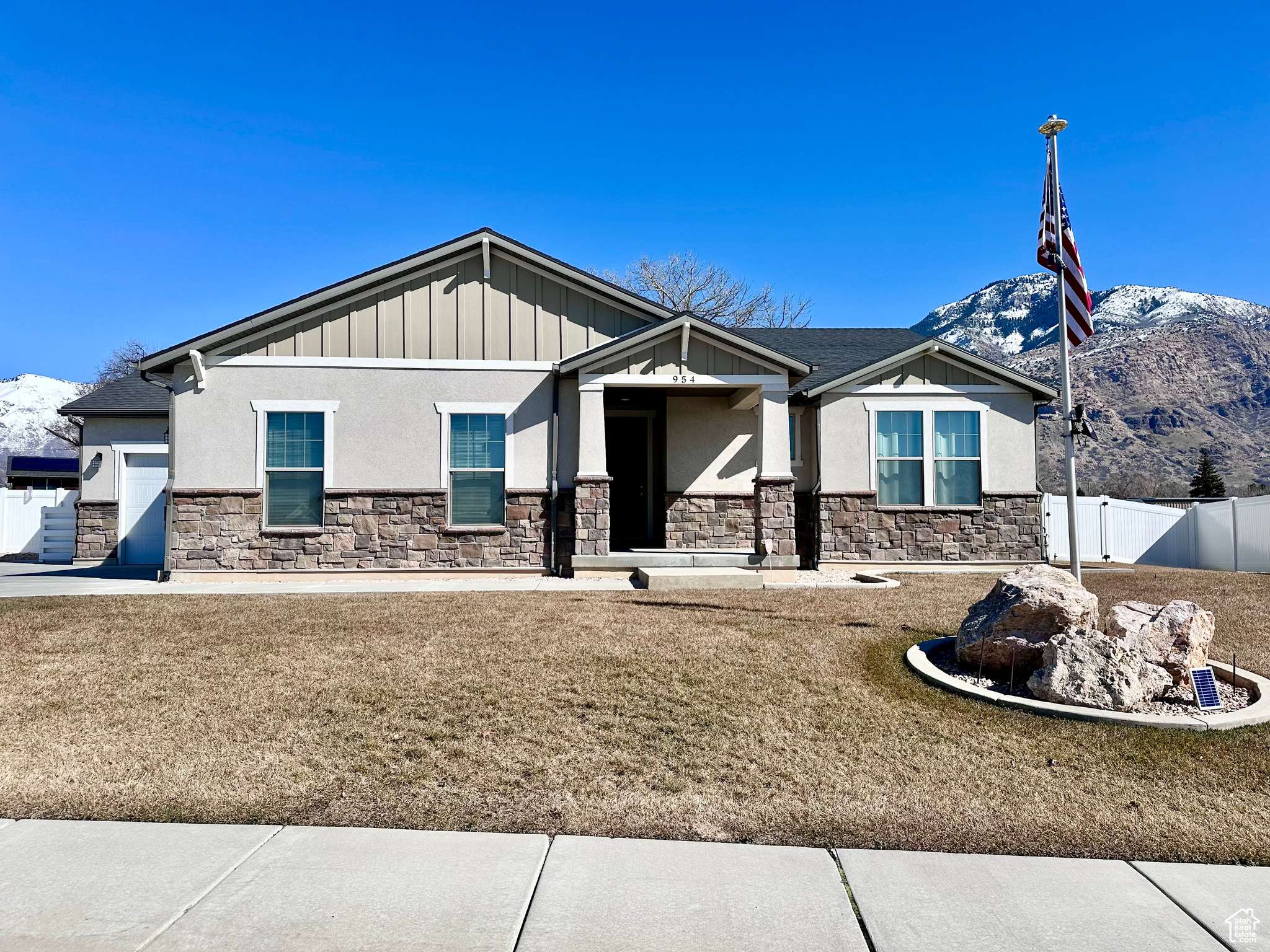 Harrisville, UT 84404,954 N WAHLEN WAY