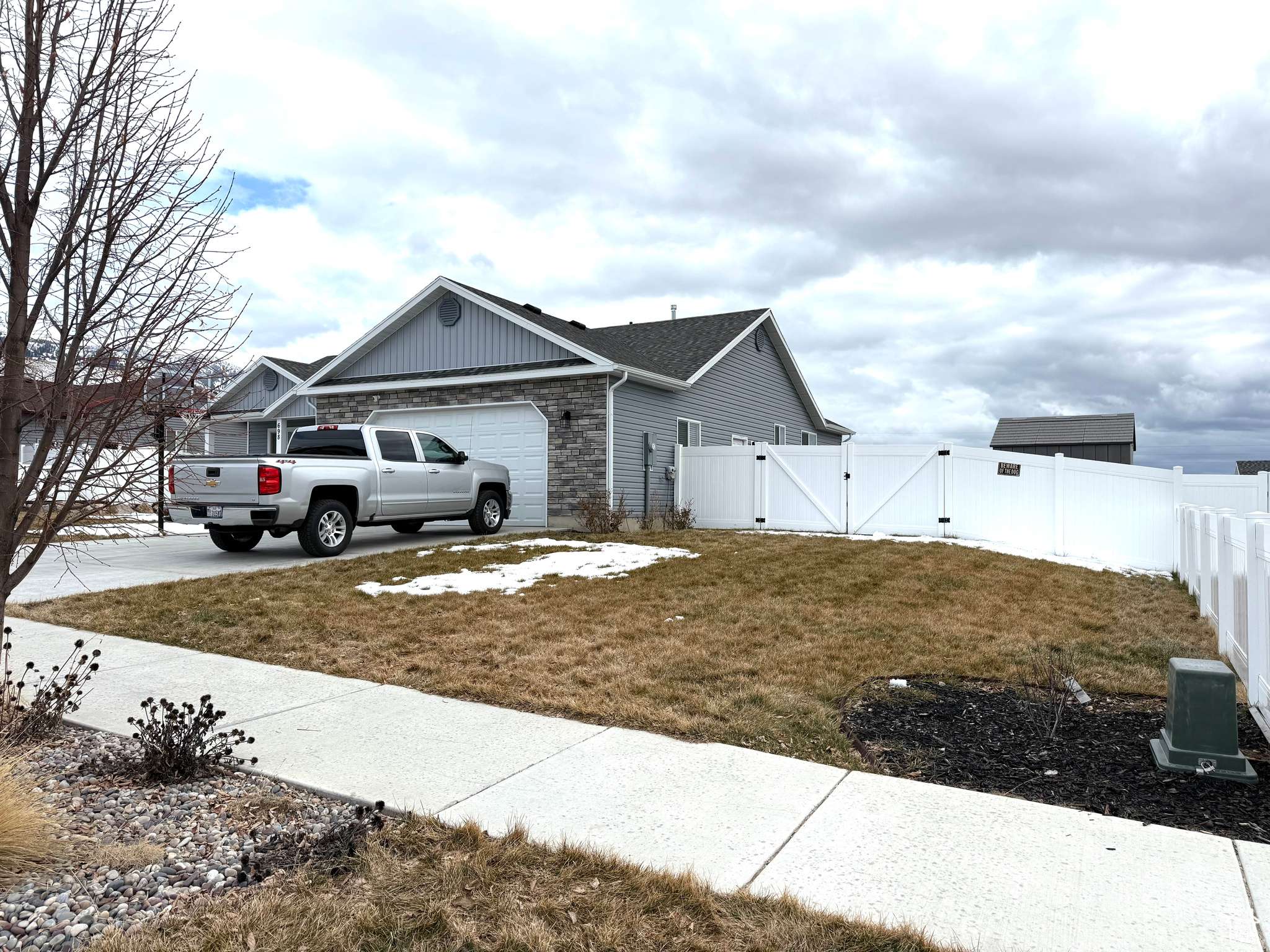 Smithfield, UT 84335,698 E 720 N