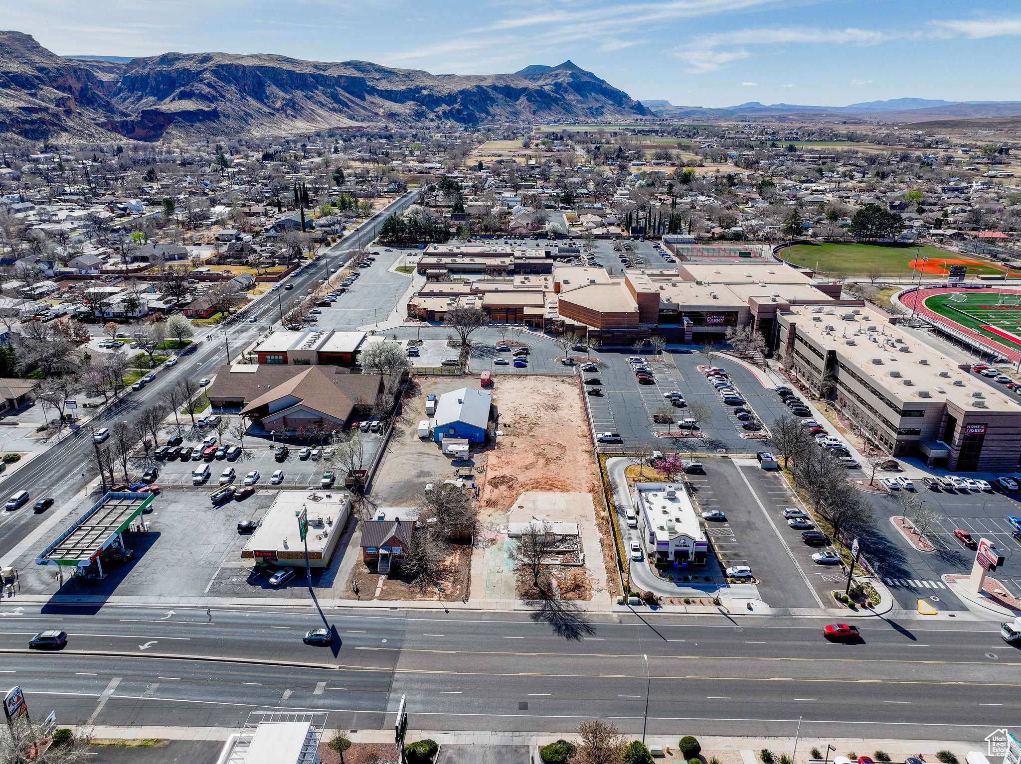 Hurricane, UT 84737,363 W STATE ST