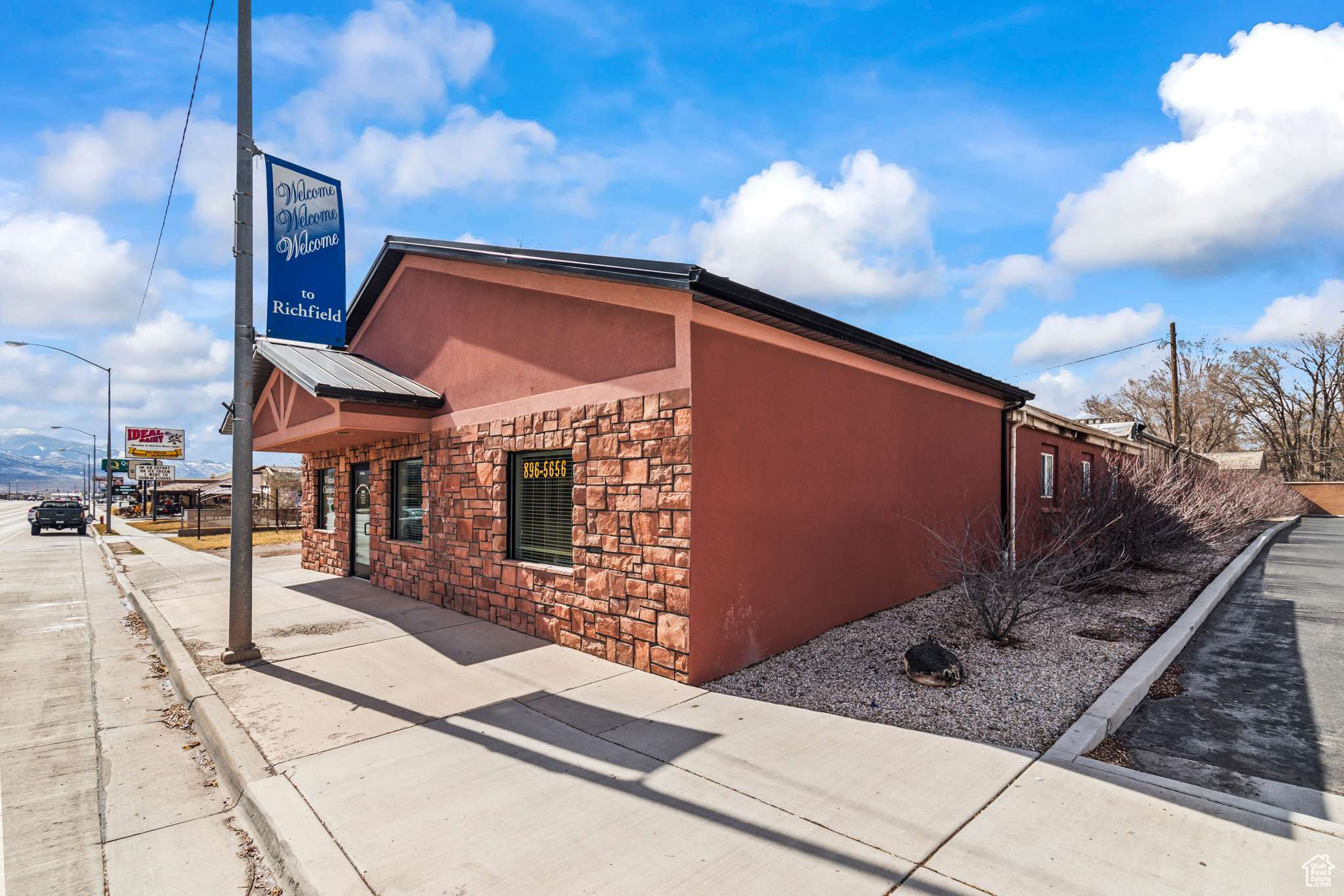Richfield, UT 84701,458 S MAIN ST