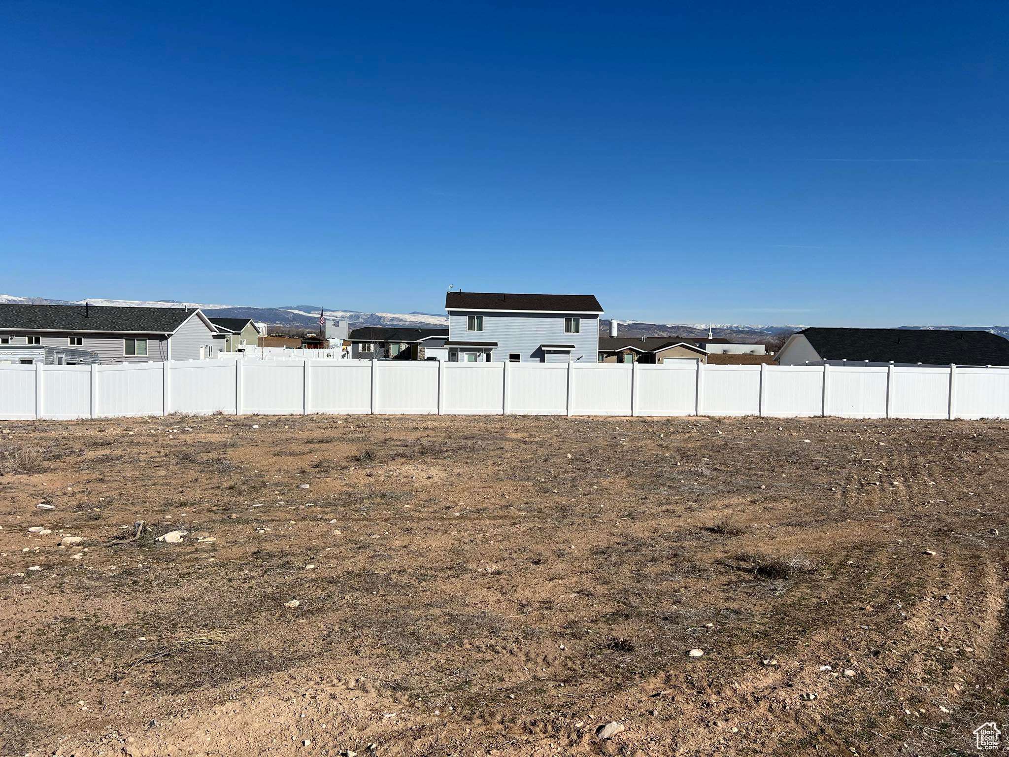 Vernal, UT 84078,2312 E 4400 S