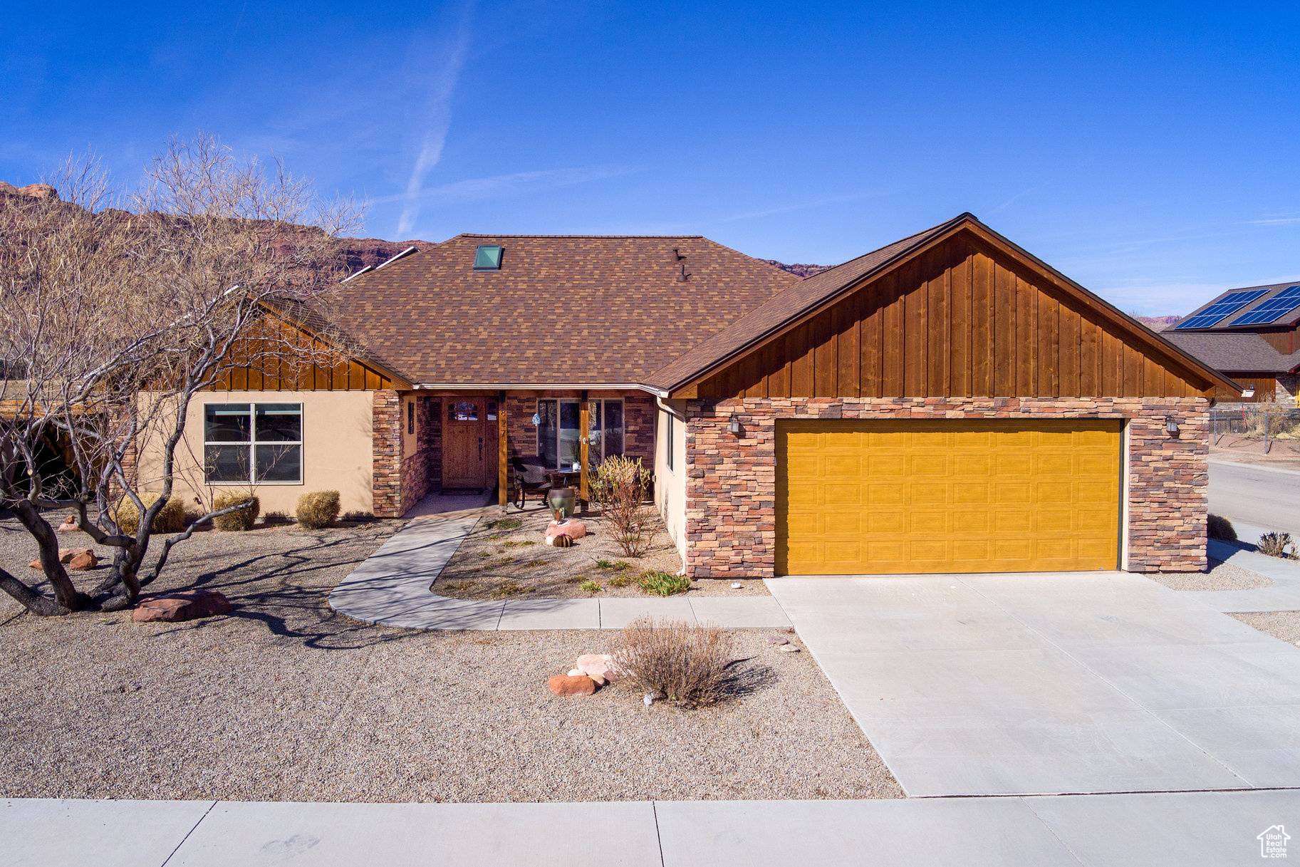 Moab, UT 84532,827 N PALISADE DR