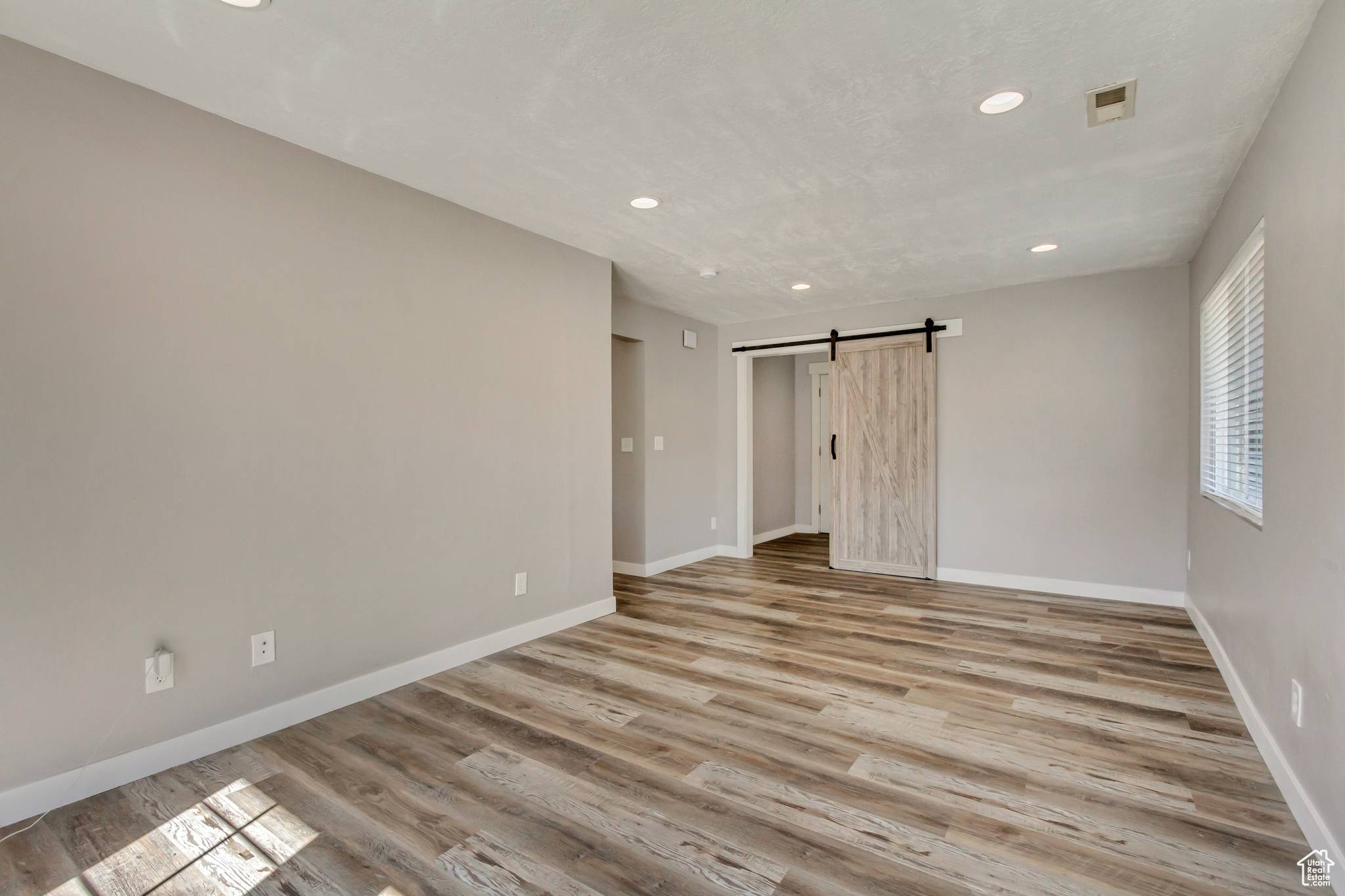 Ogden, UT 84403,902 SULLIVAN RD