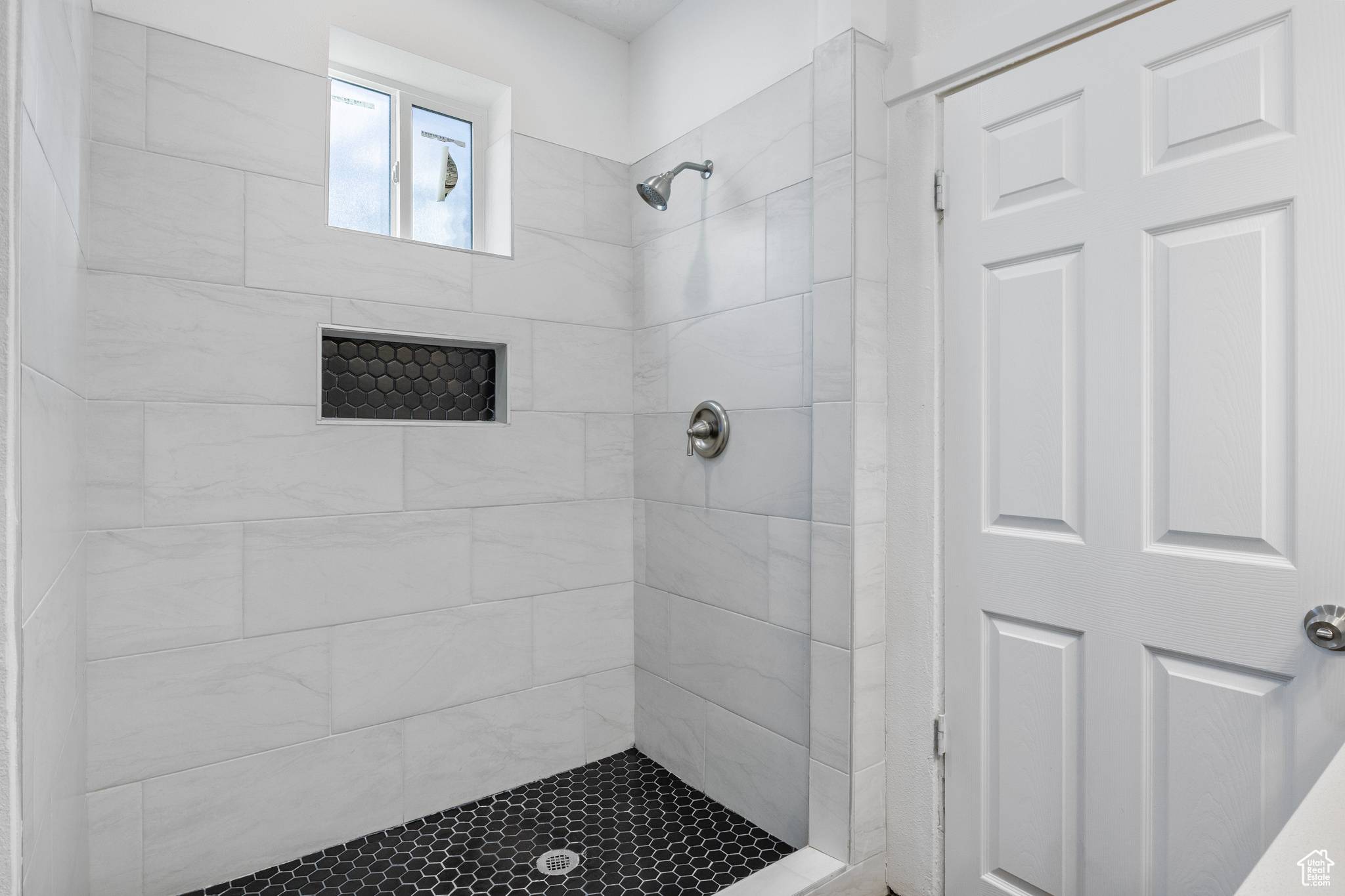 Ogden, UT 84401,739 24TH ST