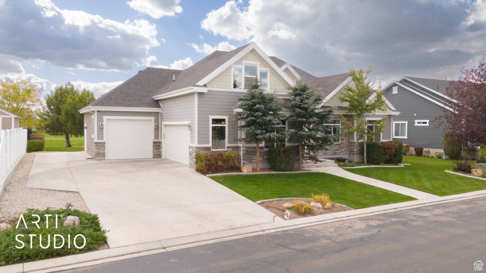 Vineyard, UT 84059,122 E LAKE VIEW DR