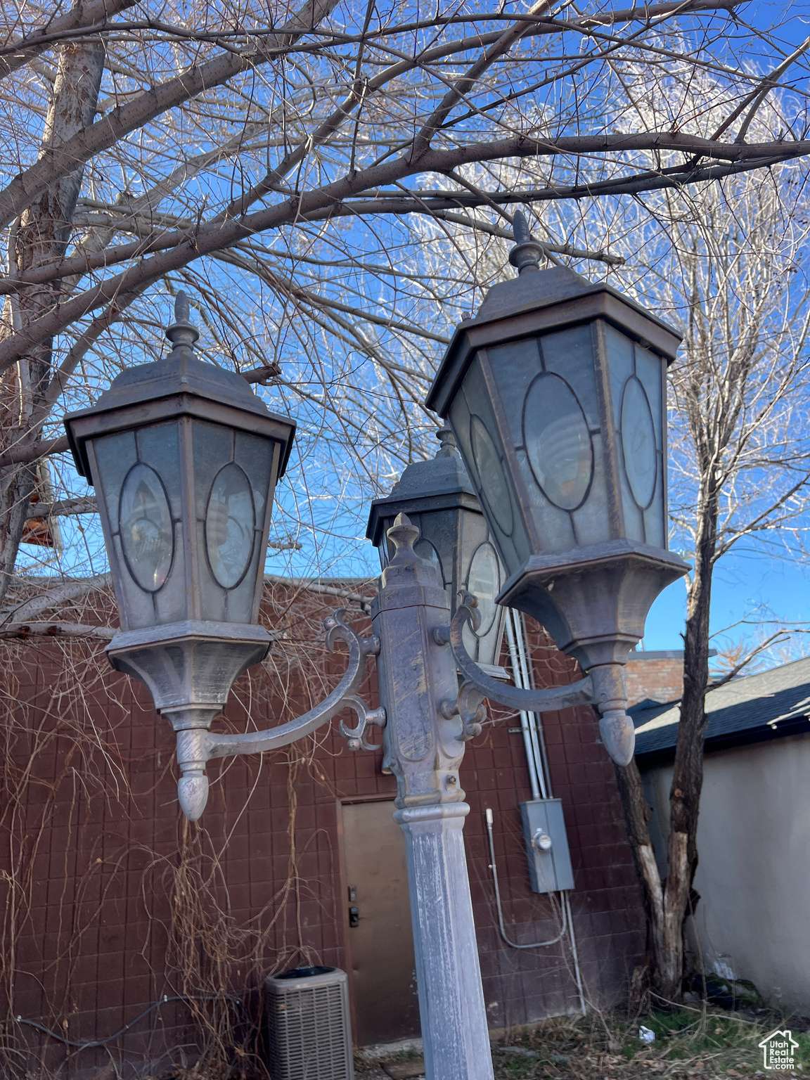 Payson, UT 84651,10 S MAIN ST