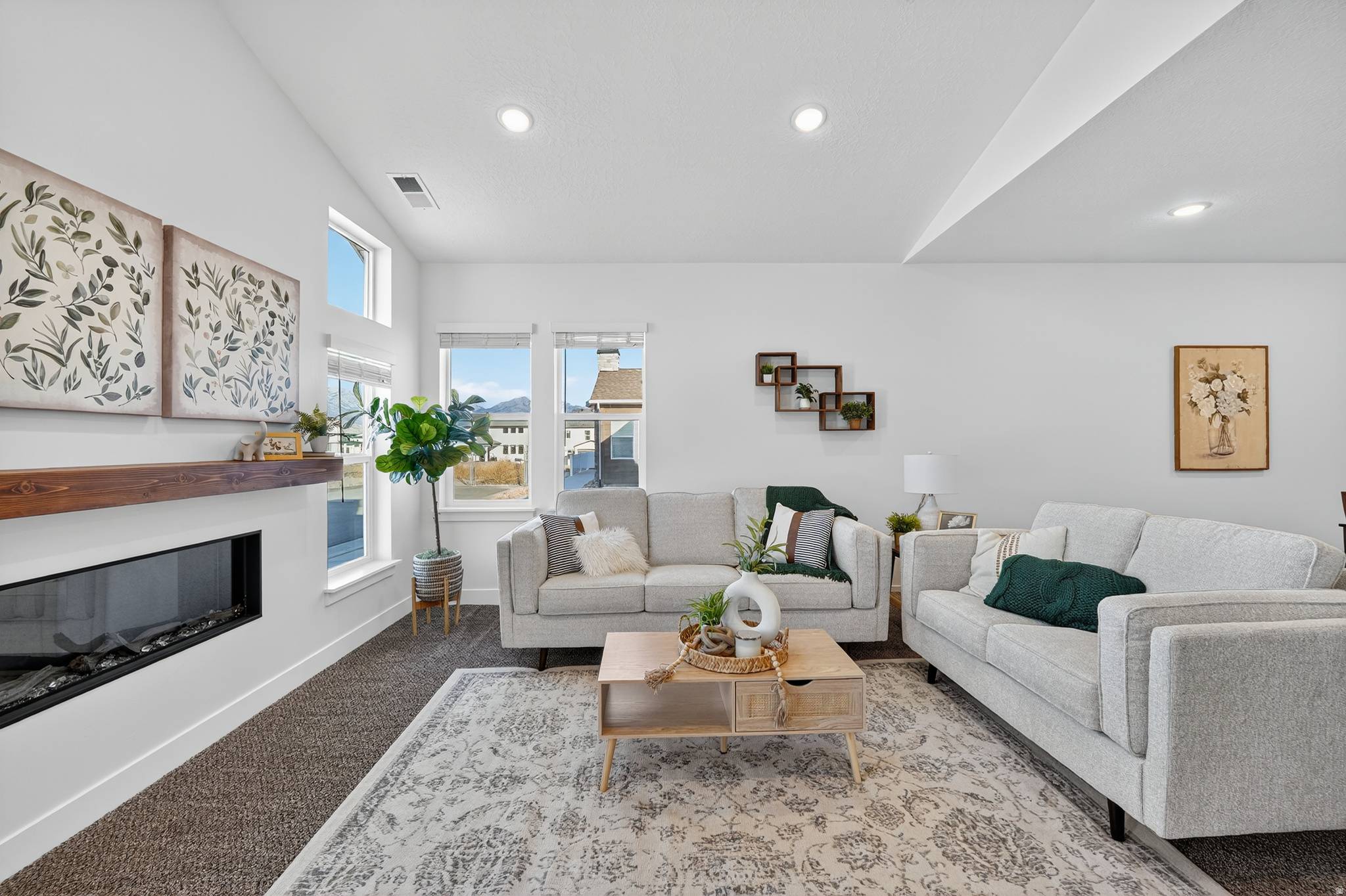 Saratoga Springs, UT 84045,1502 N UTAH COTTAGE DR #C