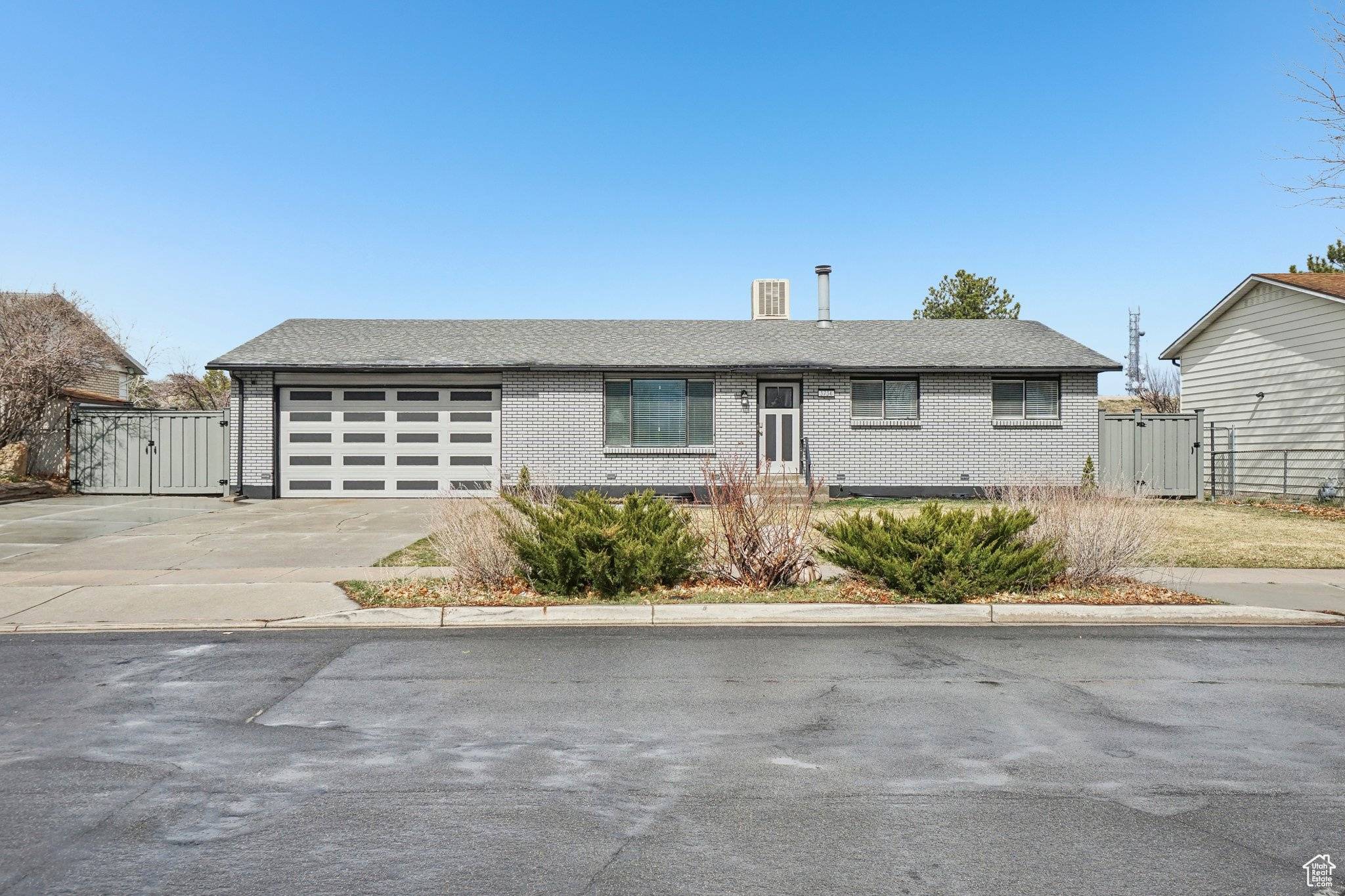 Taylorsville, UT 84129,3734 W VIXEN WAY