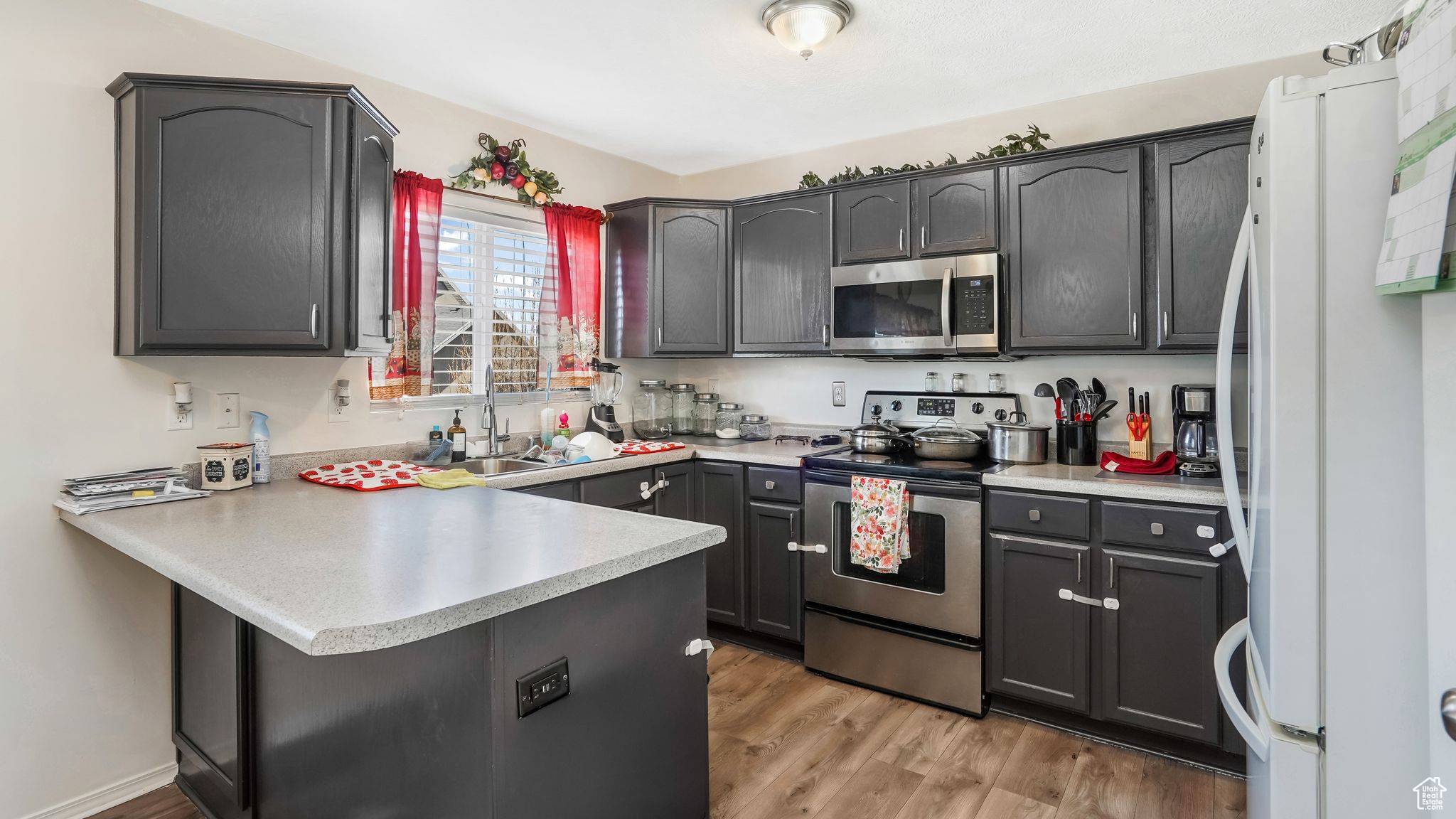 West Valley City, UT 84120,5254 W TED WAY