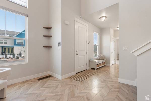 South Jordan, UT 84009,5226 W BIG SUR DR