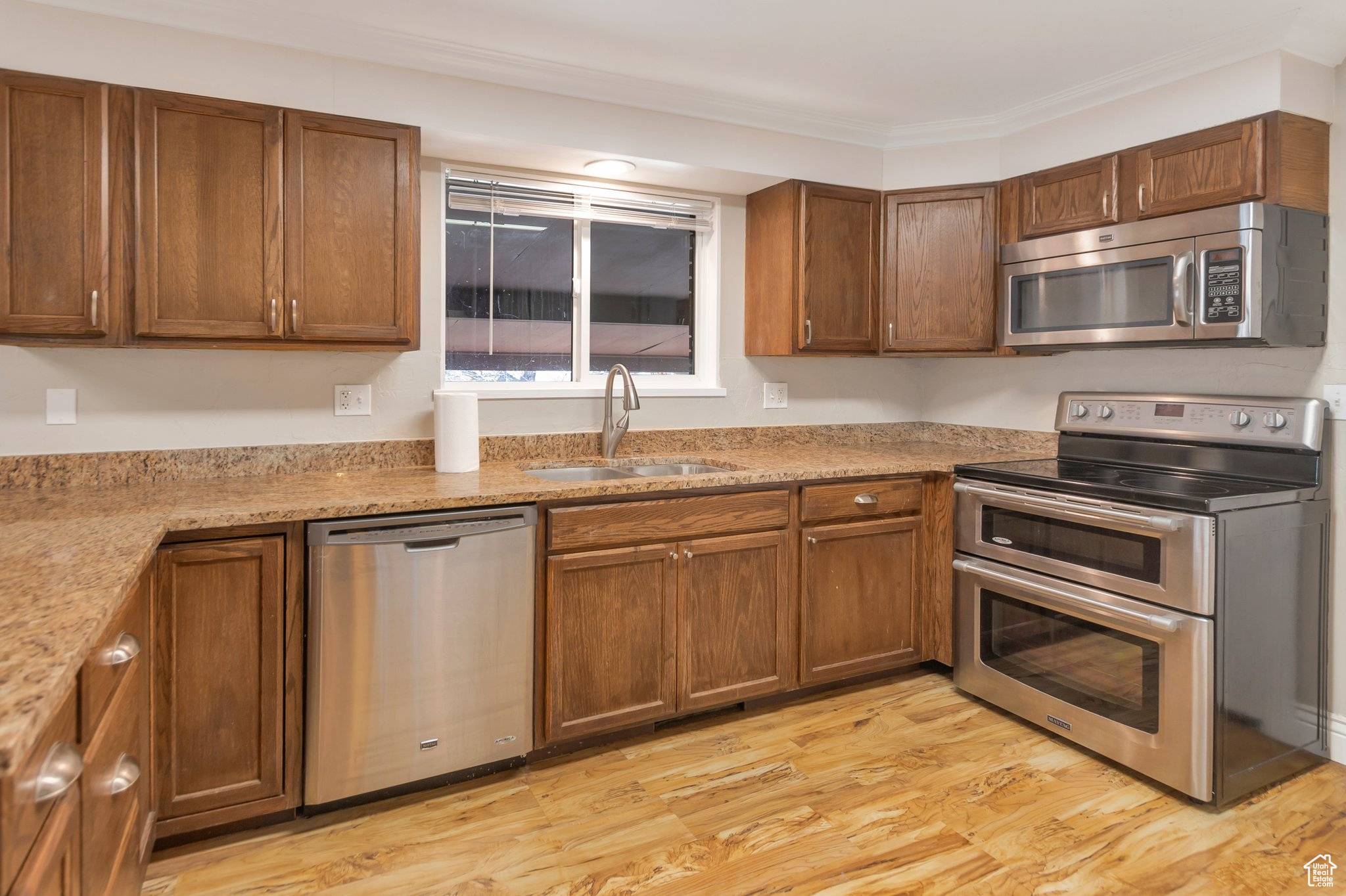 Hyde Park, UT 84318,410 E 200 S
