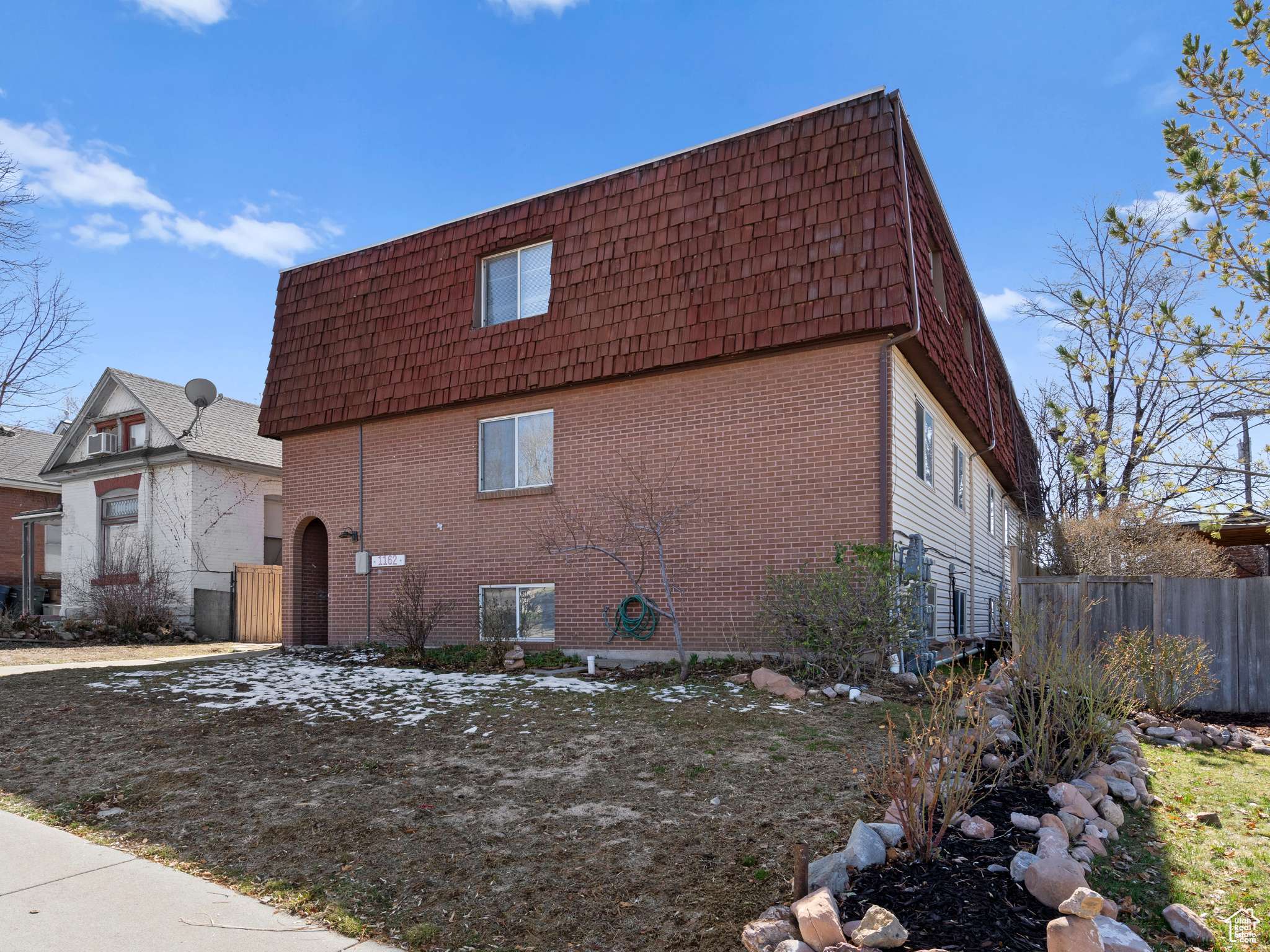 Salt Lake City, UT 84102,1162 E 400 S