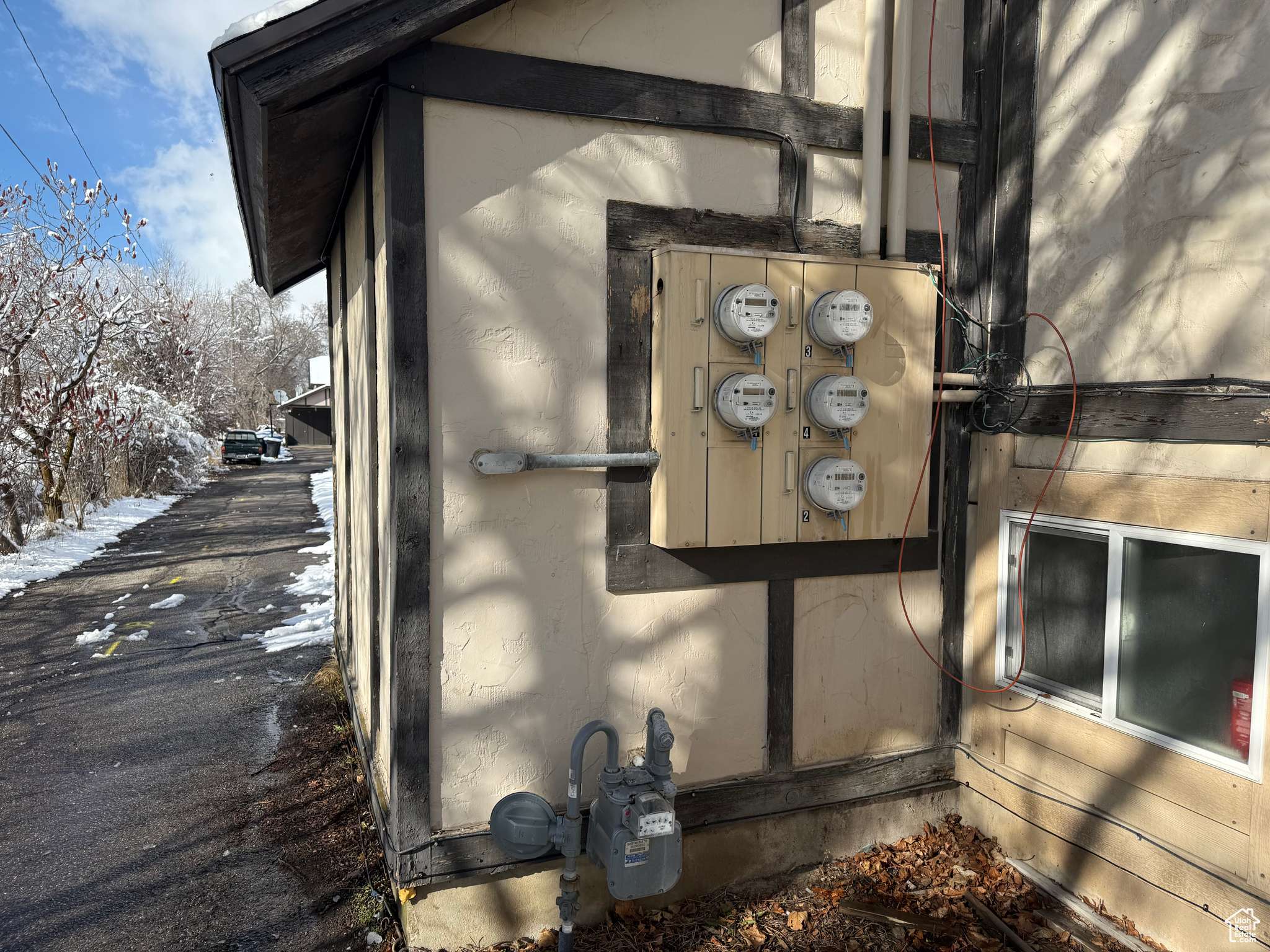 Logan, UT 84321,301 W 500 N