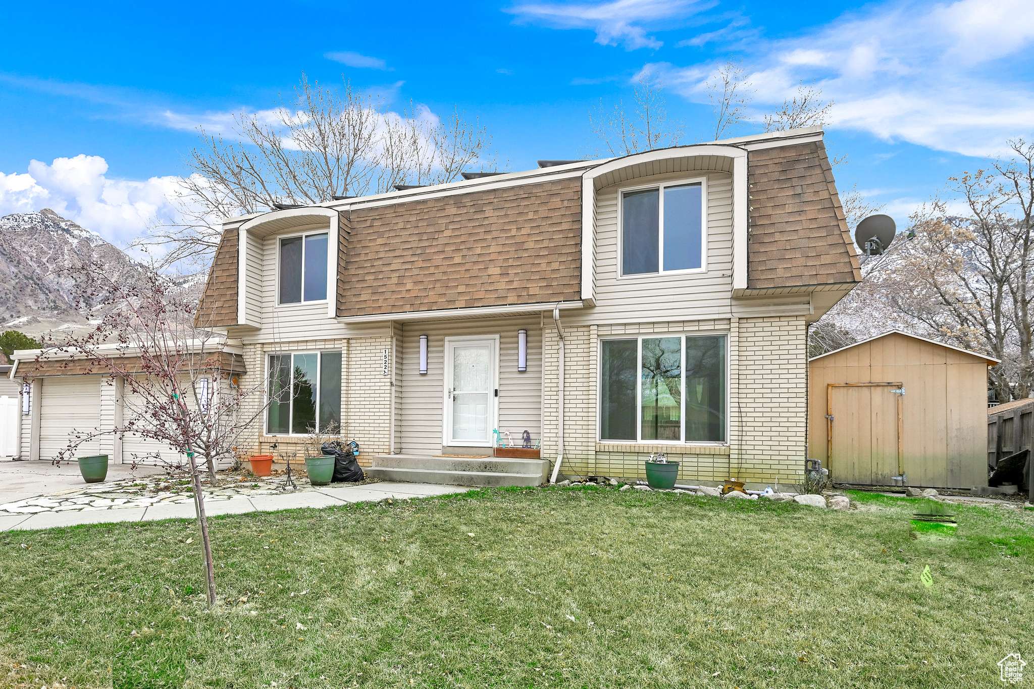 Ogden, UT 84404,1522 ROBINS CIR