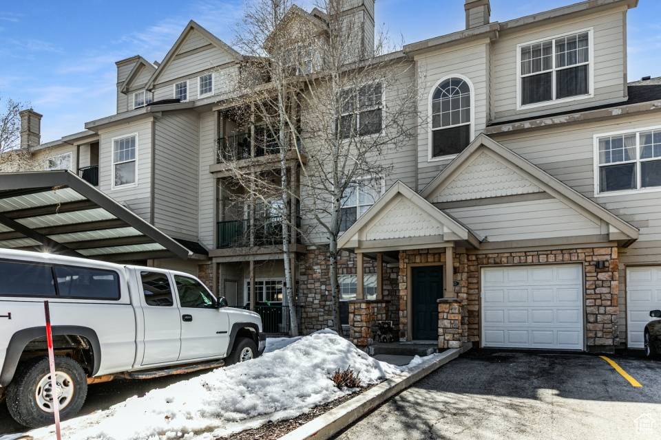 Park City, UT 84098,900 BITNER RD #M26