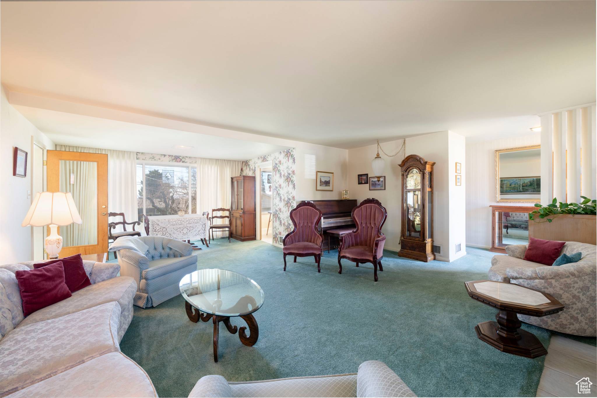 Salt Lake City, UT 84109,3126 S 2750 E
