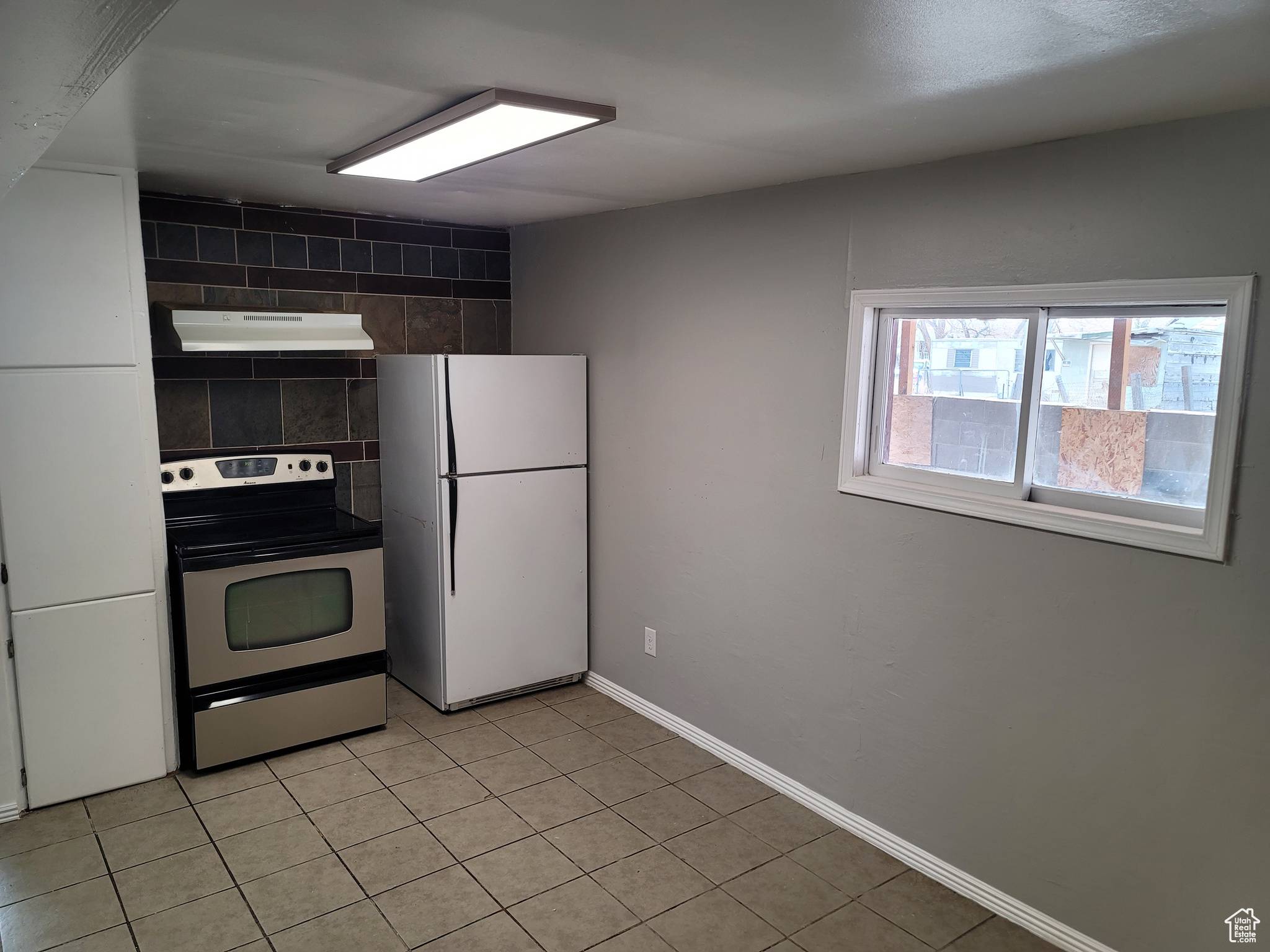 Wendover, UT 84083,250 8TH ST