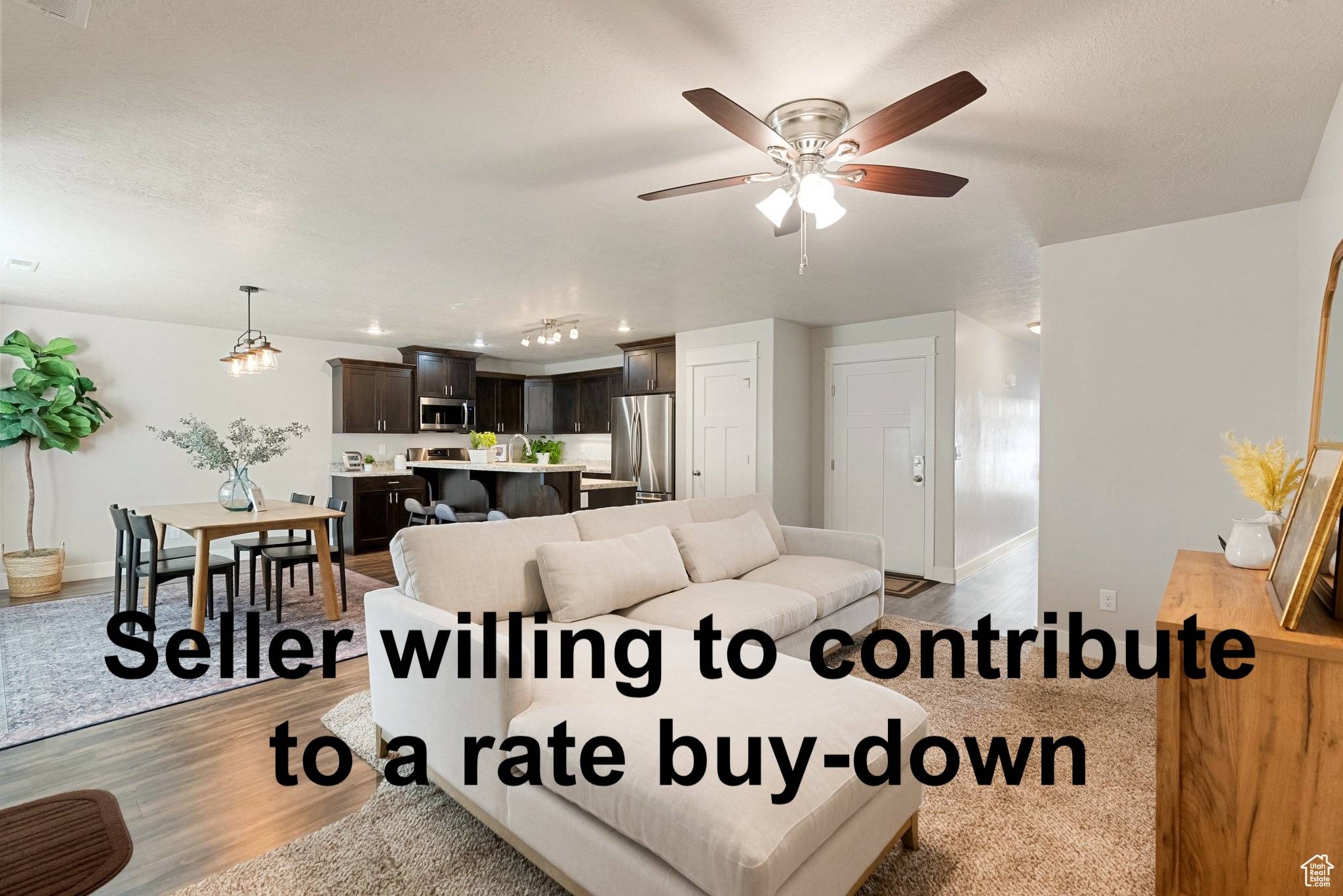 Hyrum, UT 84319,259 W 40 N