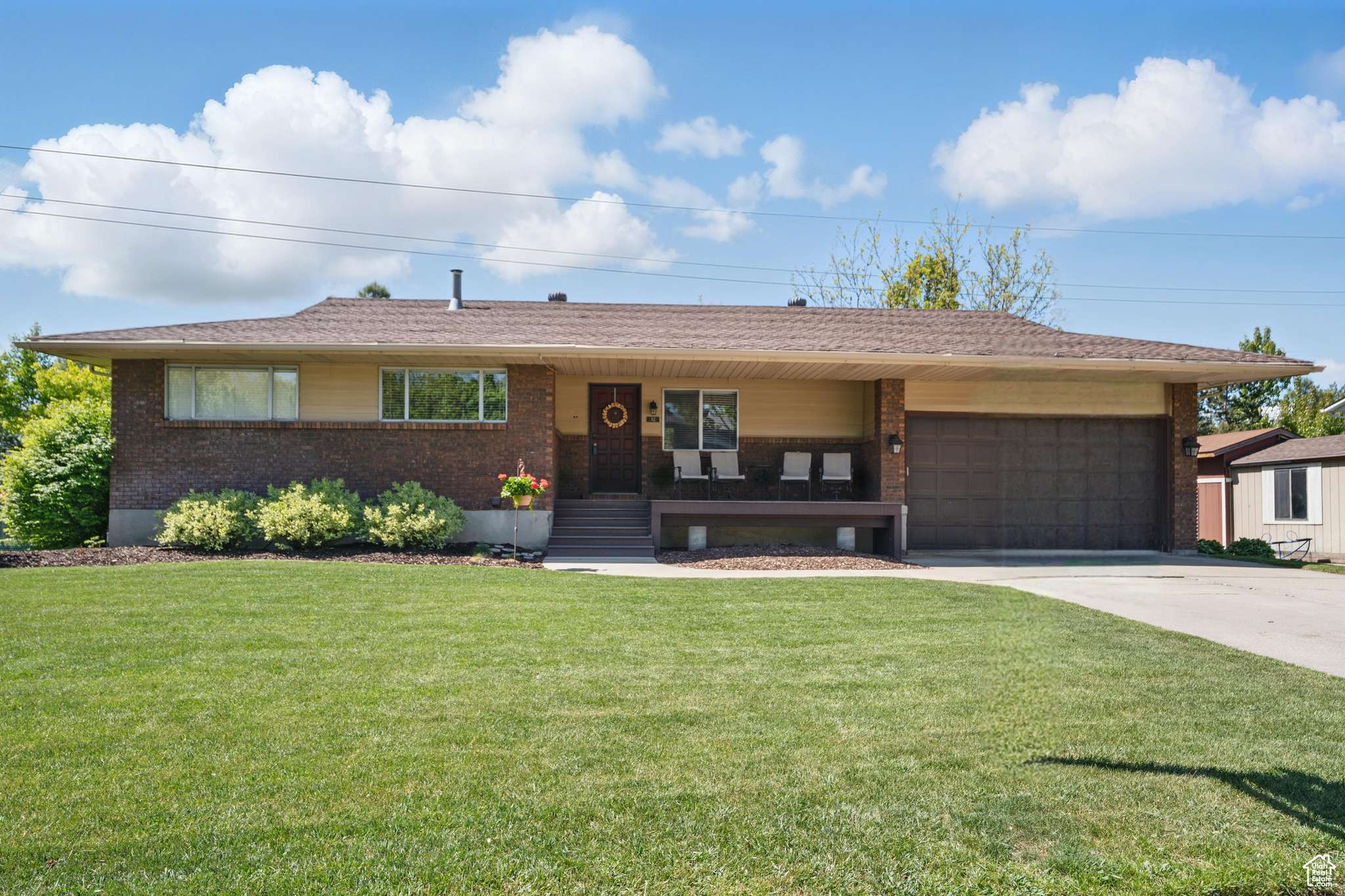 Midway, UT 84049,32 E 500 S
