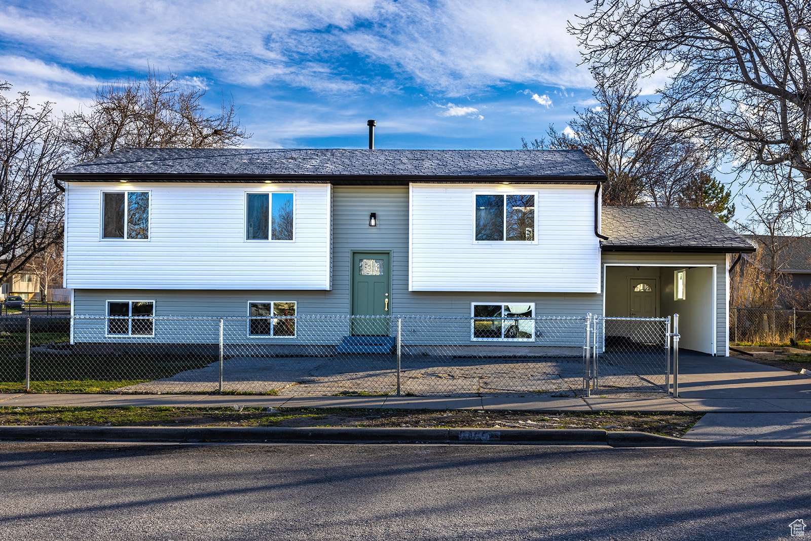West Valley City, UT 84120,5455 W PEGGY LN