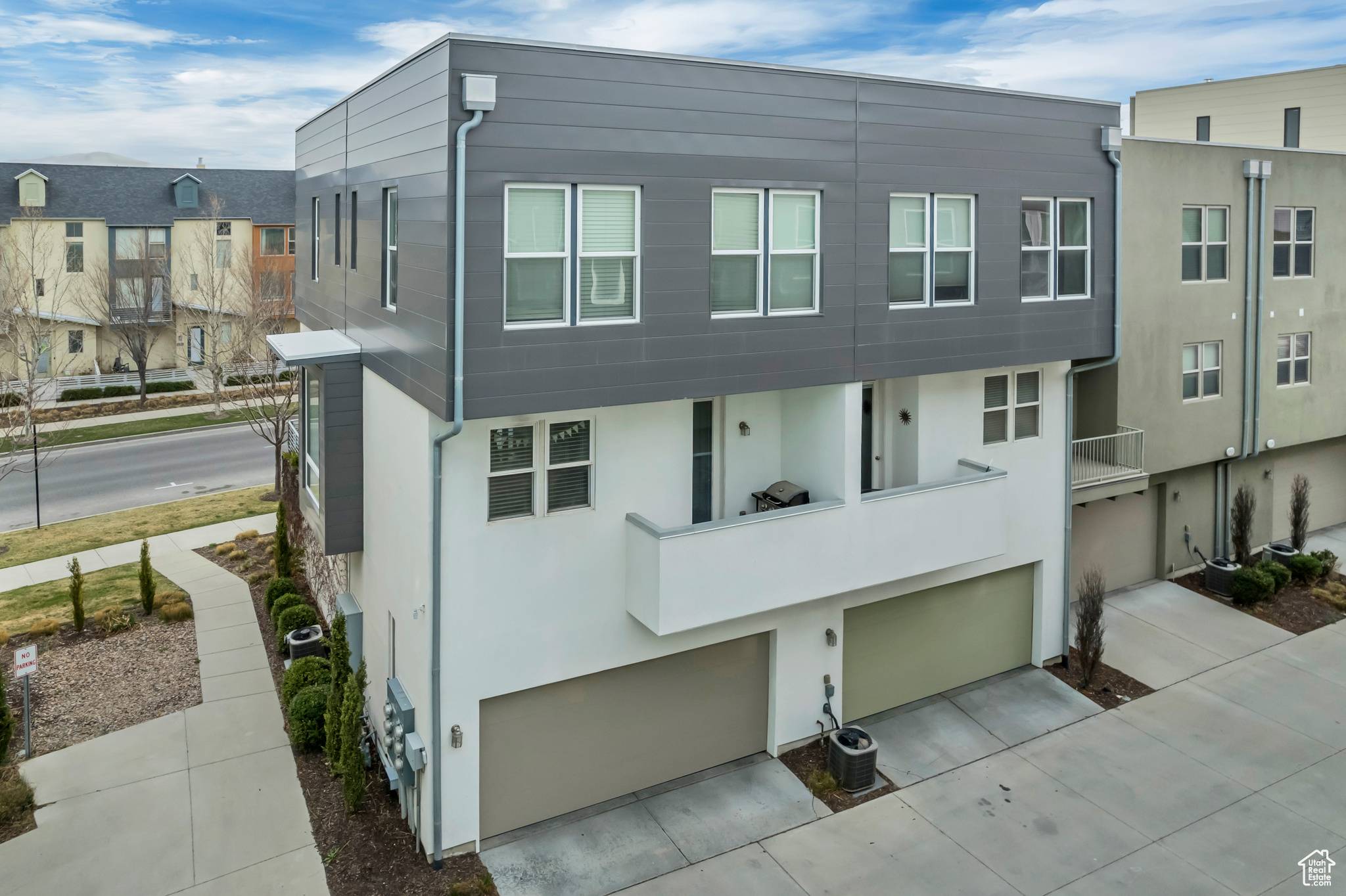 South Jordan, UT 84009,4772 W DAYBREAK RIM WAY