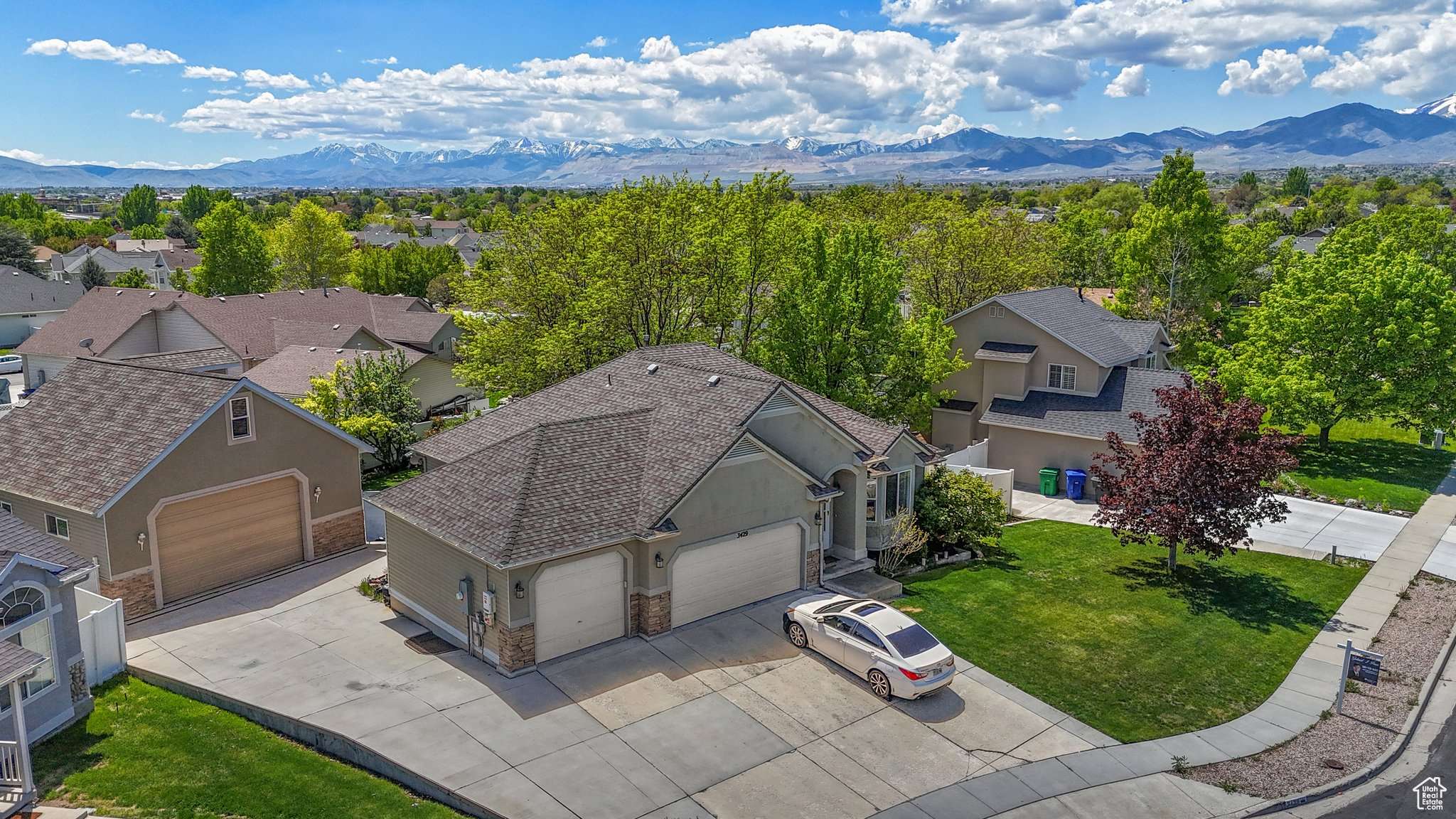 Taylorsville, UT 84129,3429 W PICABO ST S