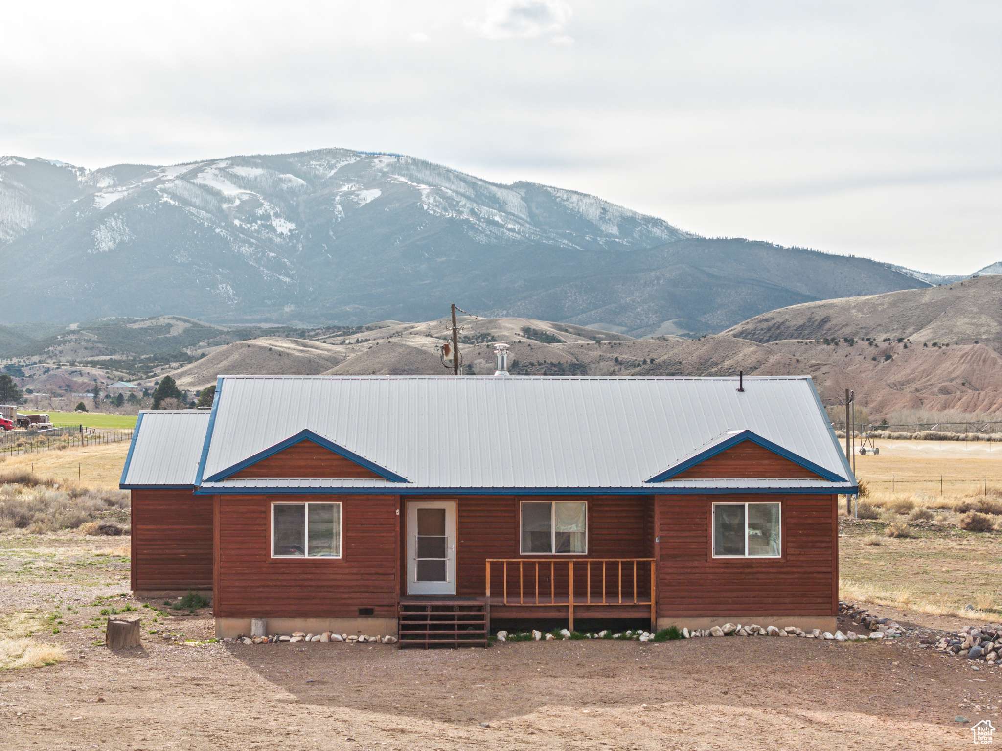 Marysvale, UT 84750,210 W 500 S