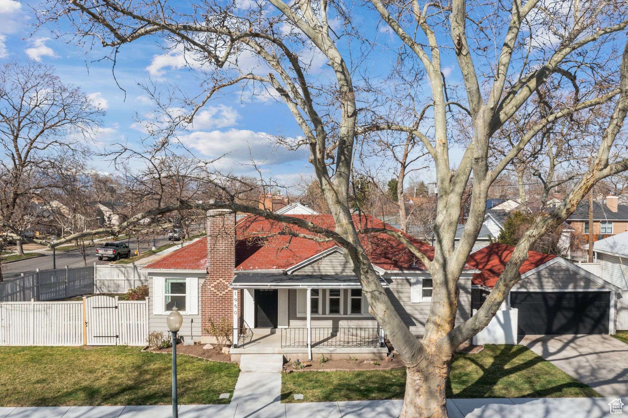 Salt Lake City, UT 84105,1950 S 1600 E
