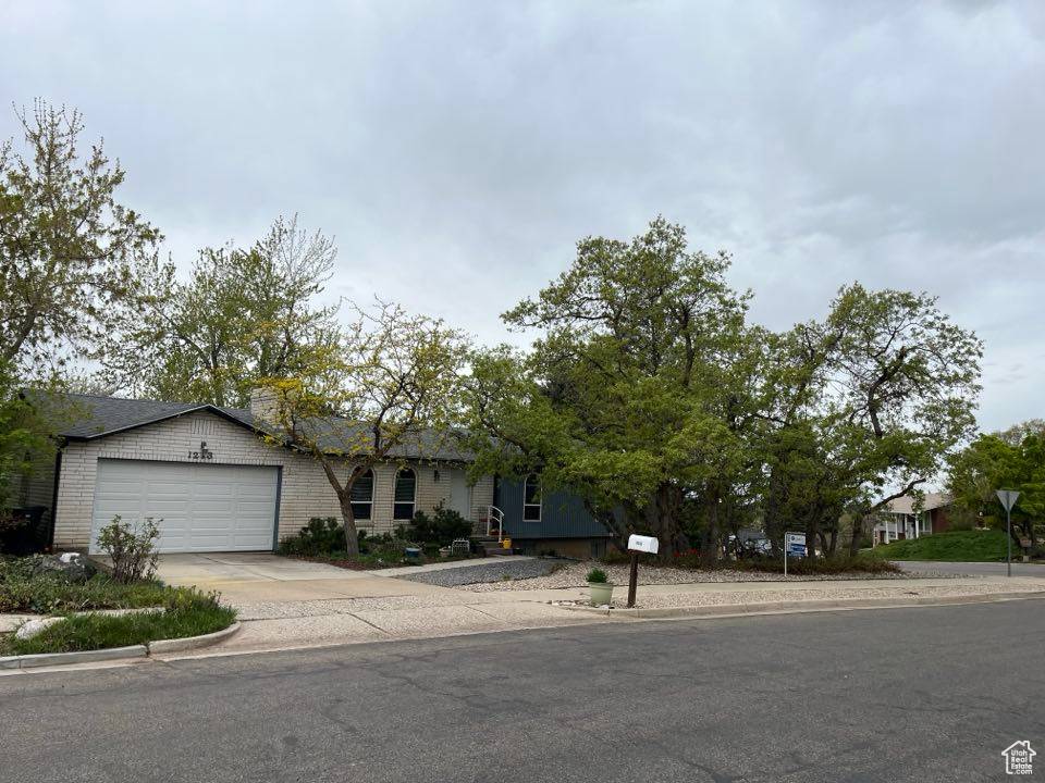 Kaysville, UT 84037,1213 N WINSTON DR
