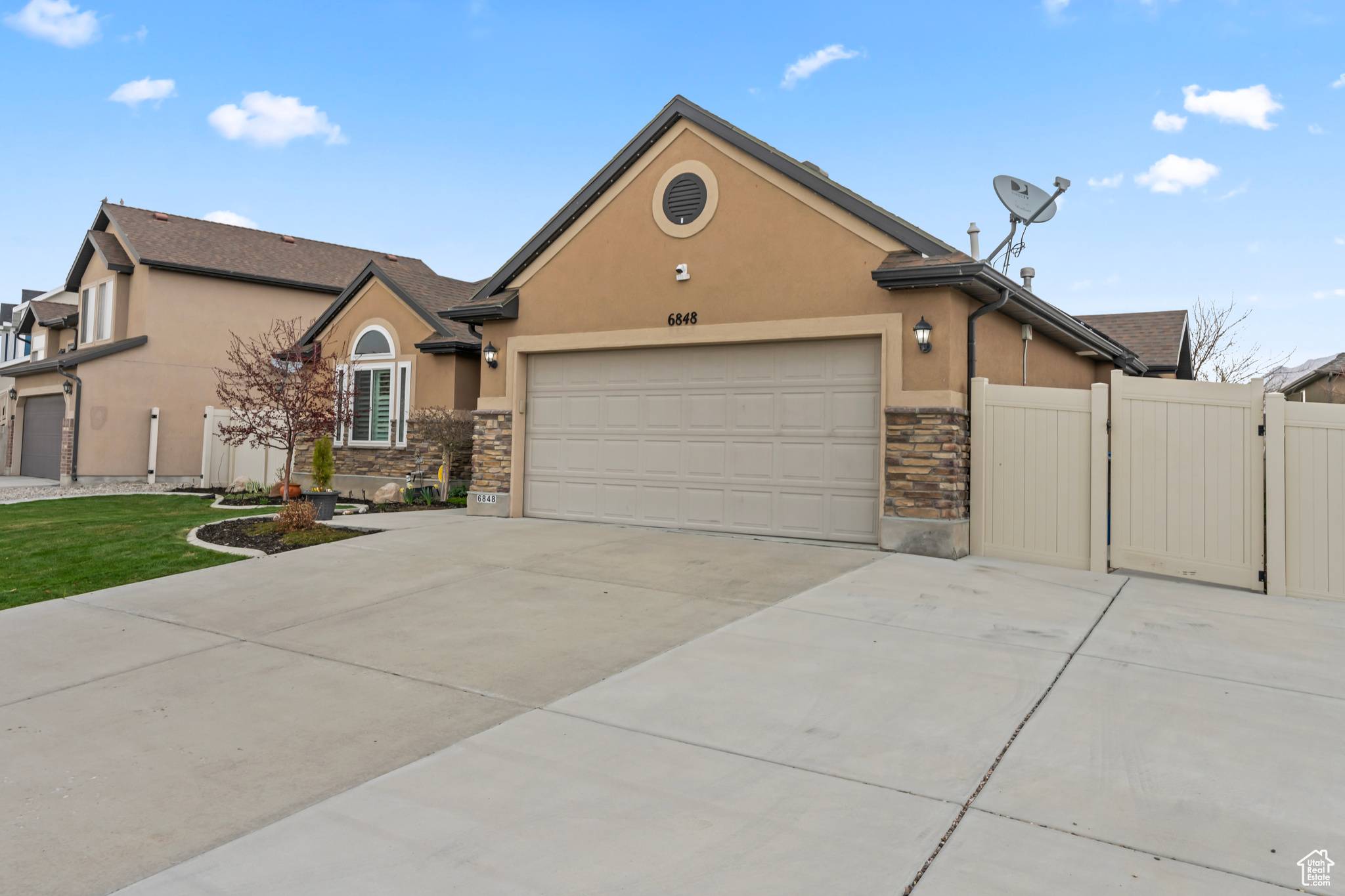 Stansbury Park, UT 84074,6848 W STANSBURY PKWY S
