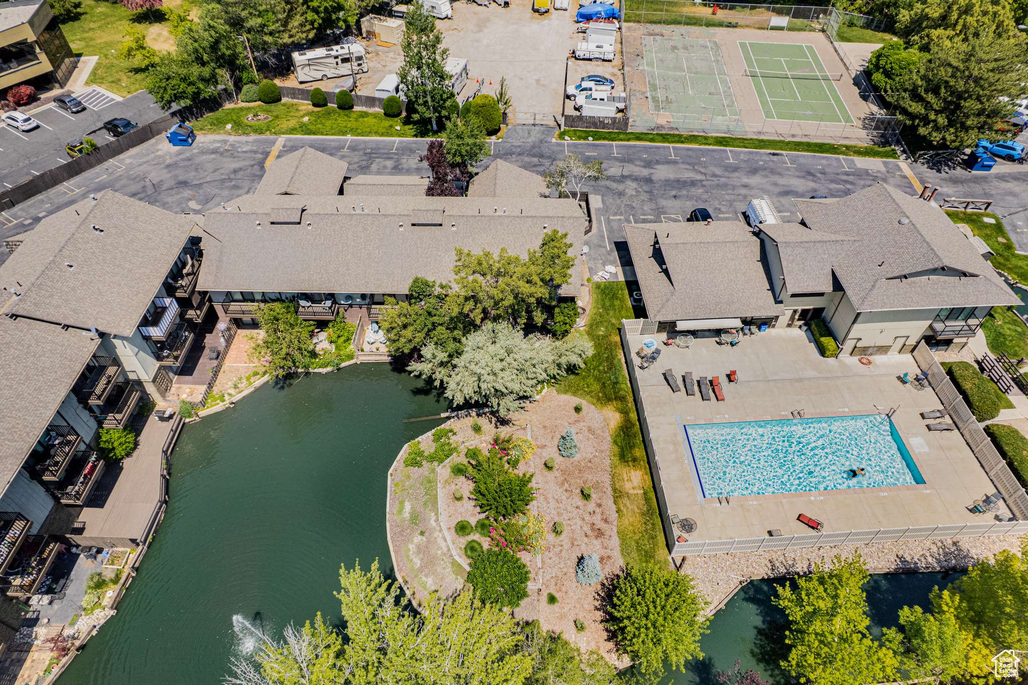 Millcreek, UT 84117,4667 S BLACK SWAN DR