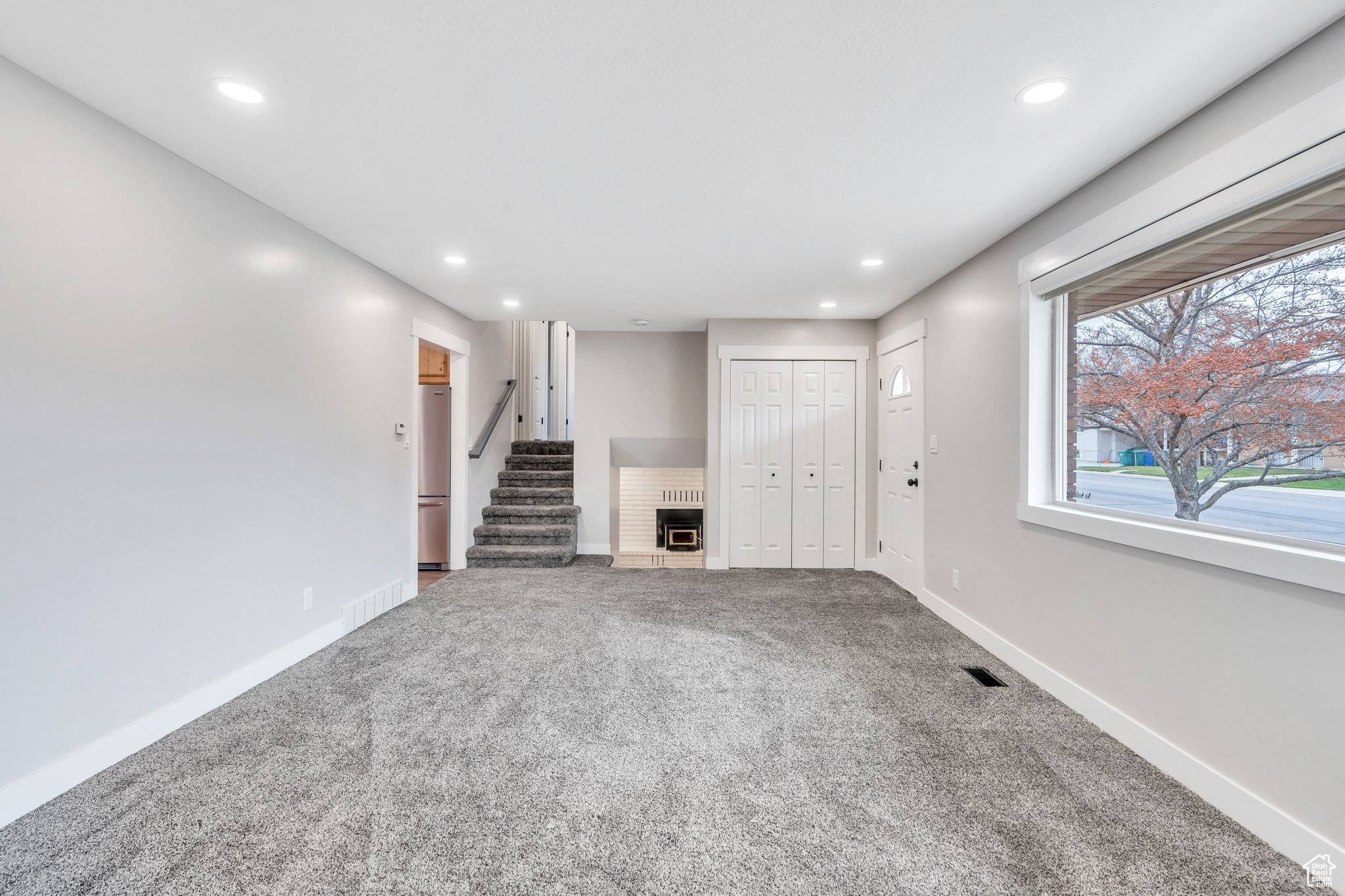 Lehi, UT 84043,975 N 200 E