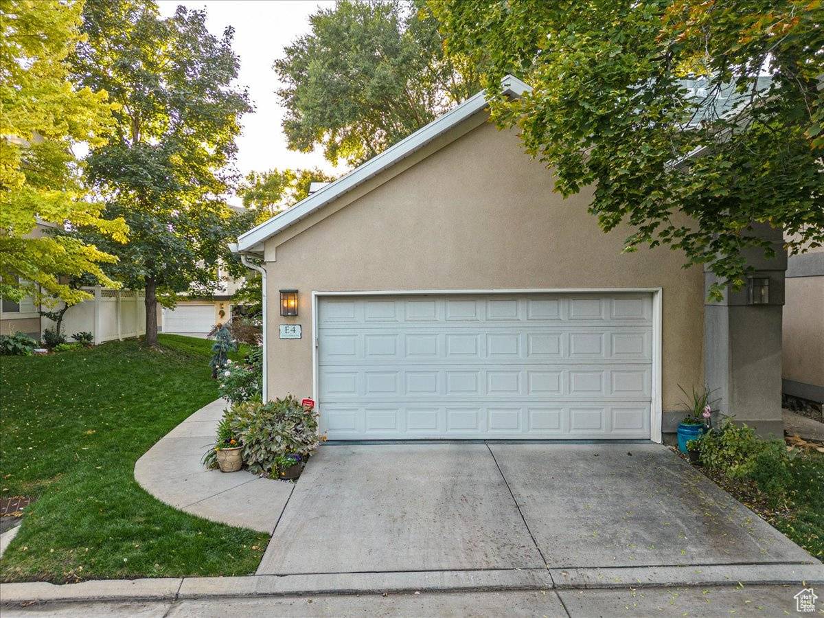 Salt Lake City, UT 84106,1140 E PARKWAY AVE E #E4