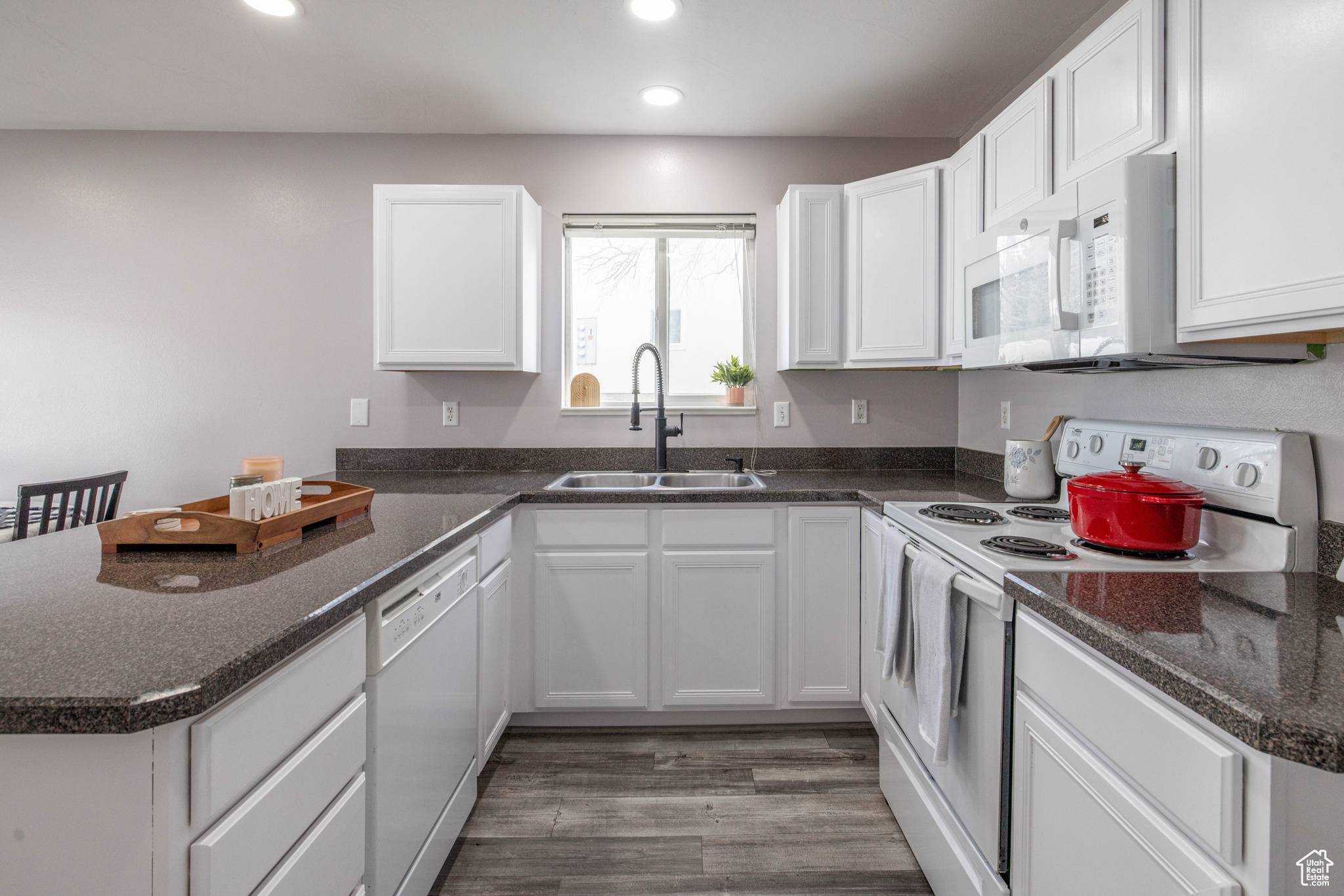 Perry, UT 84302,420 W 2000 S #8