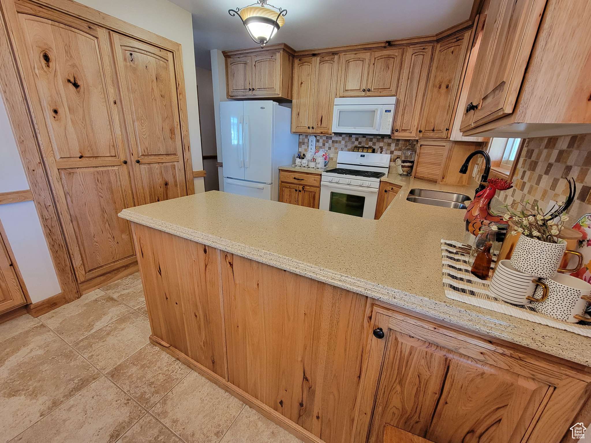 Santaquin, UT 84655,175 E 300 N