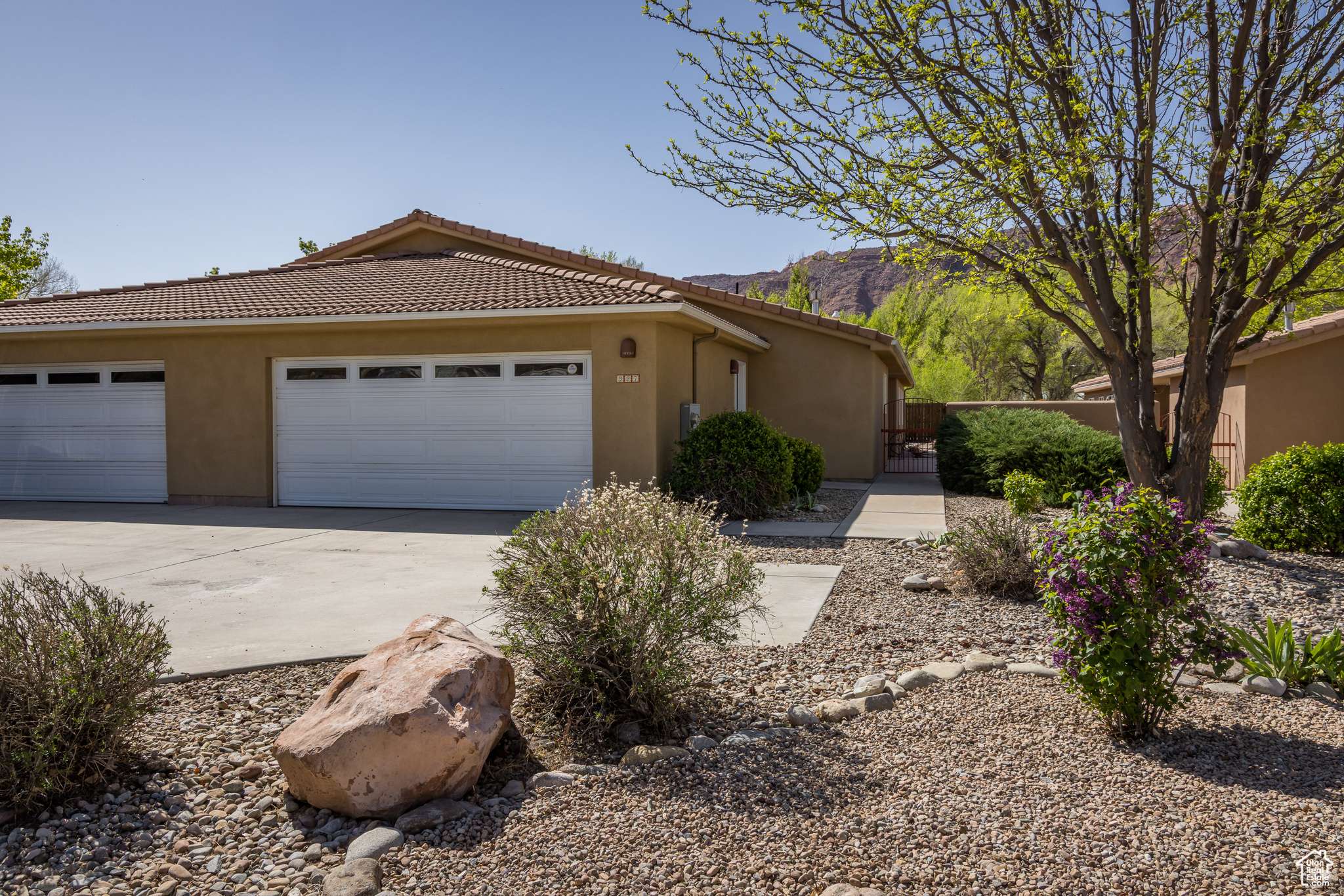 Moab, UT 84532,327 W WILLIAMS WAY