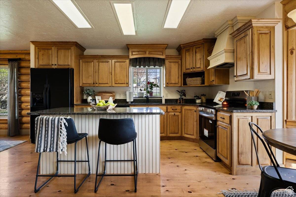 Lindon, UT 84042,605 W 100 S
