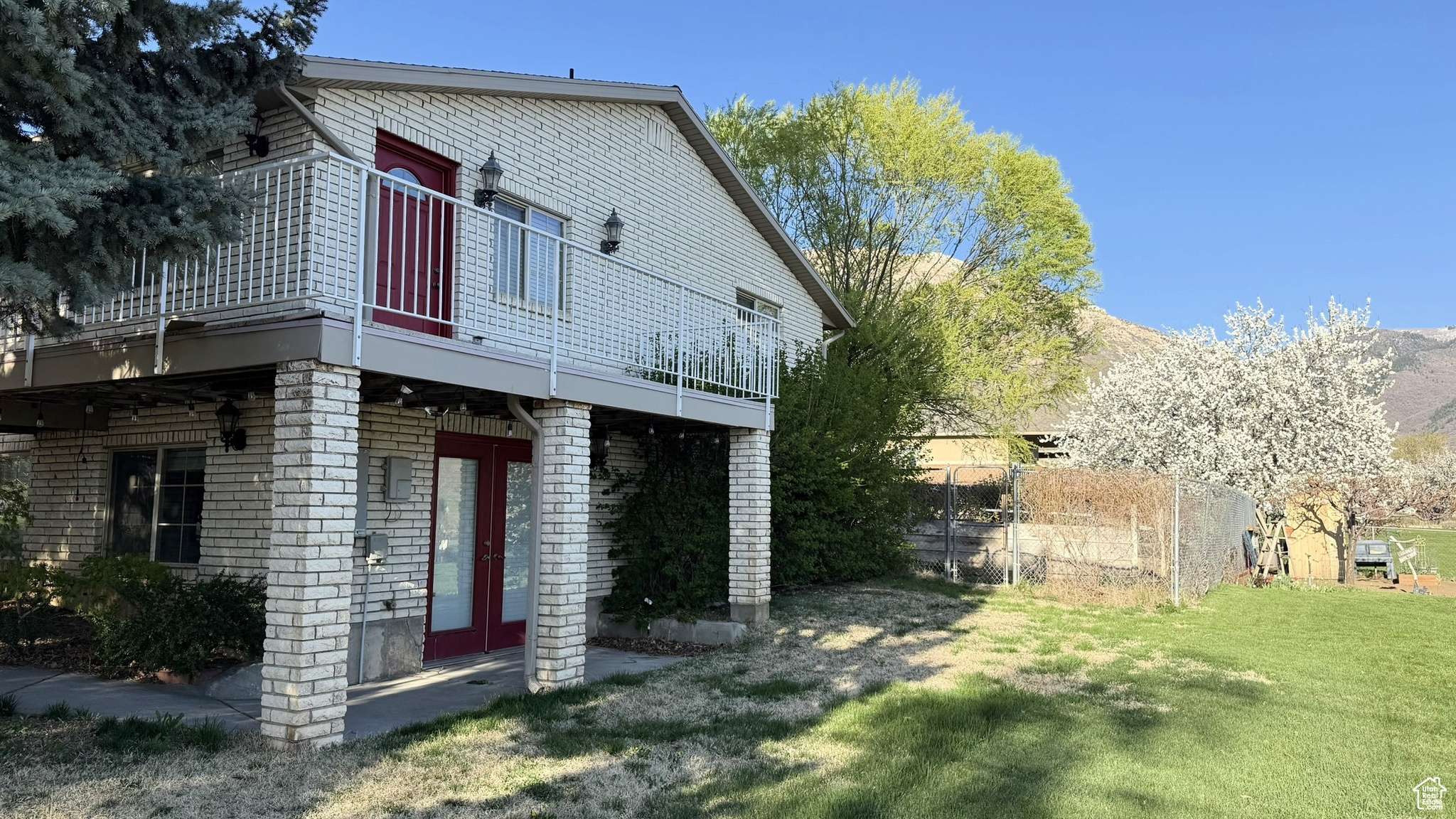 North Ogden, UT 84414,2912 N 750 E