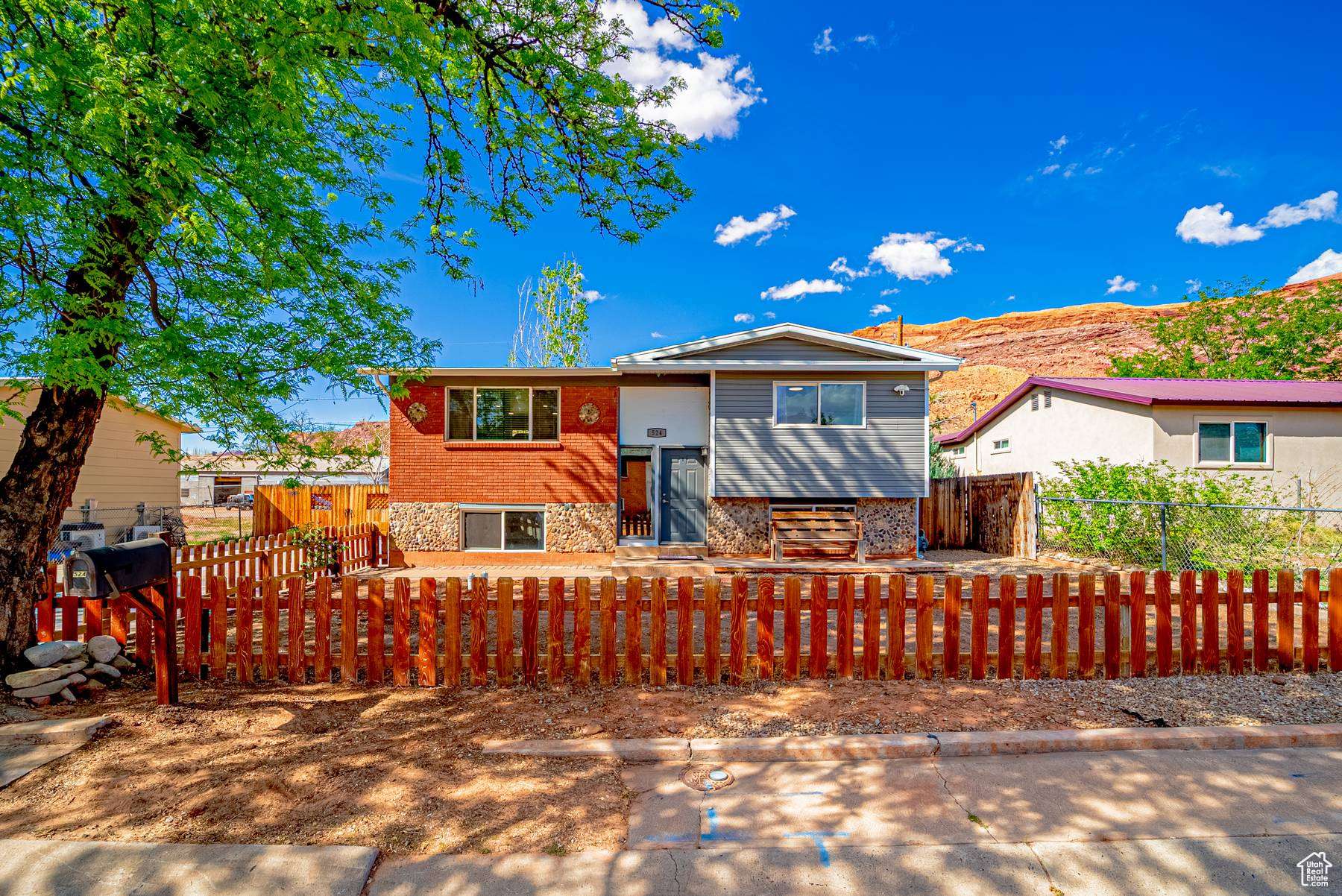 Moab, UT 84532,524 WESTWOOD AVE