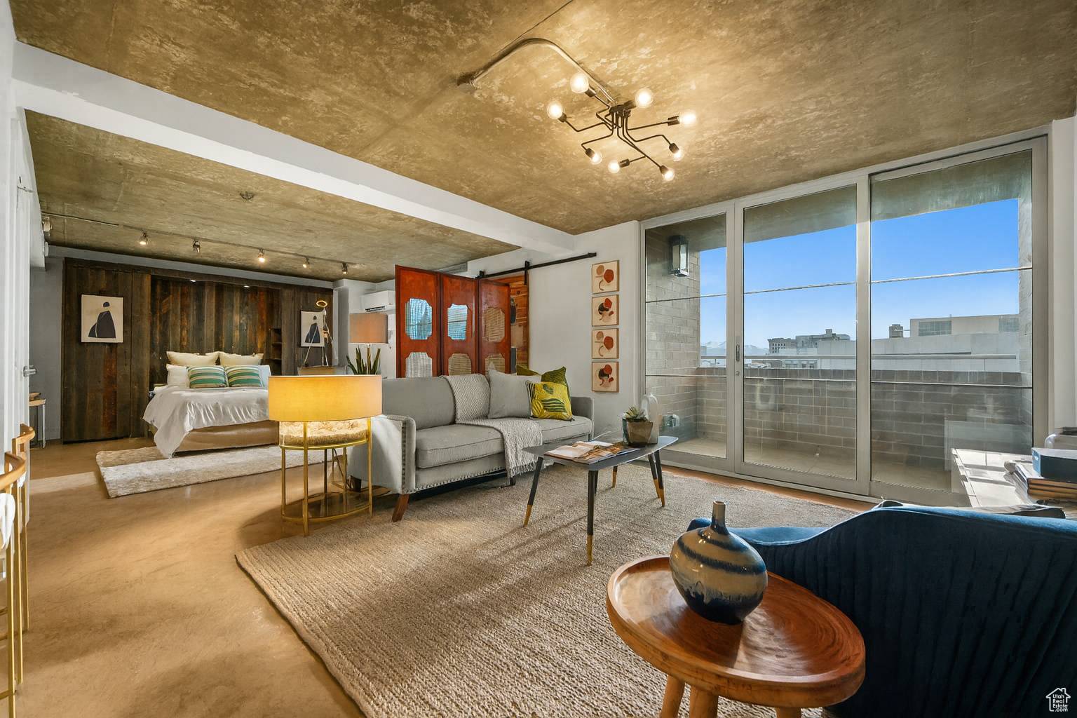 Salt Lake City, UT 84111,230 E BROADWAY #1001