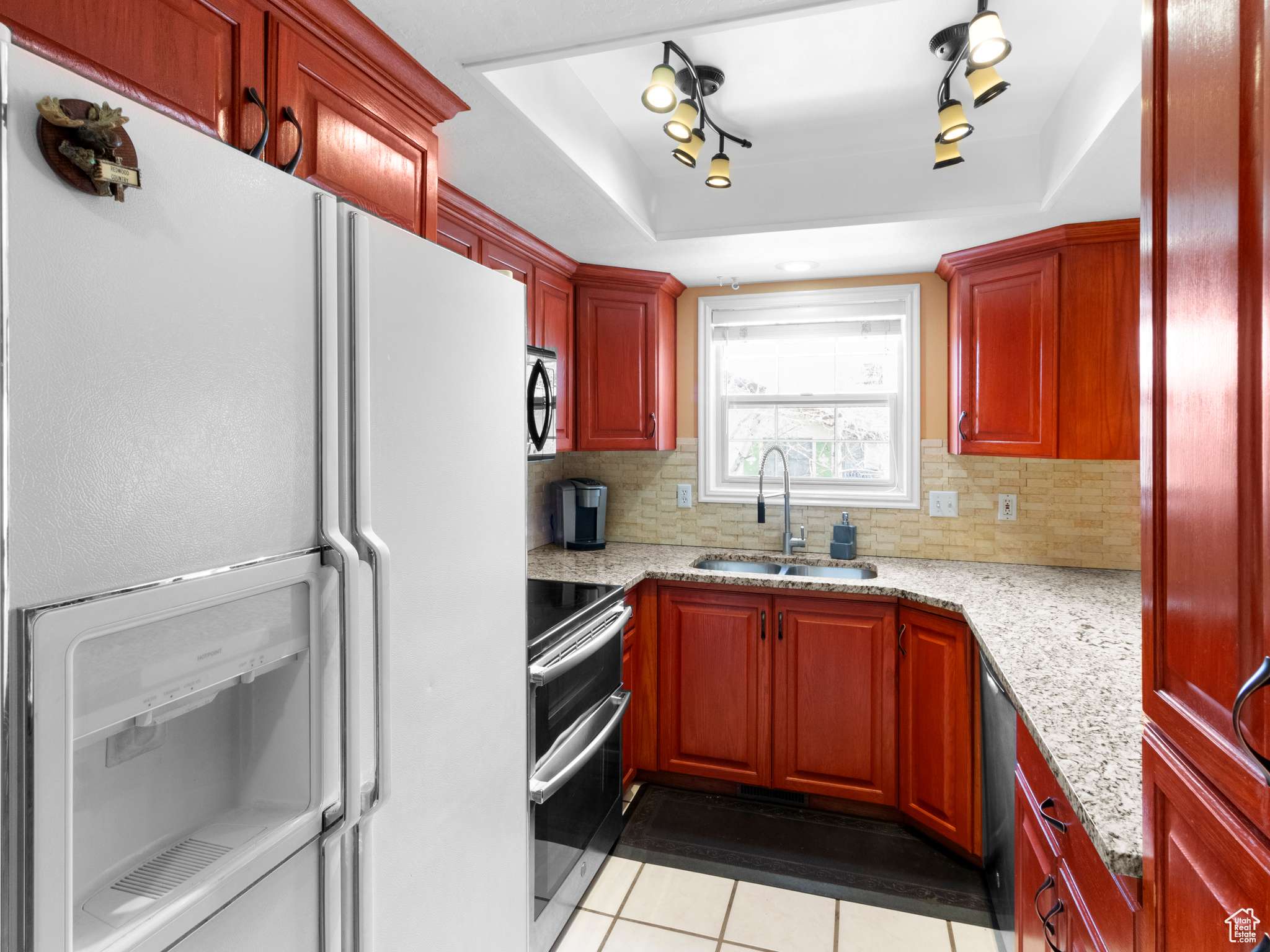 Midway, UT 84049,1004 URI LN