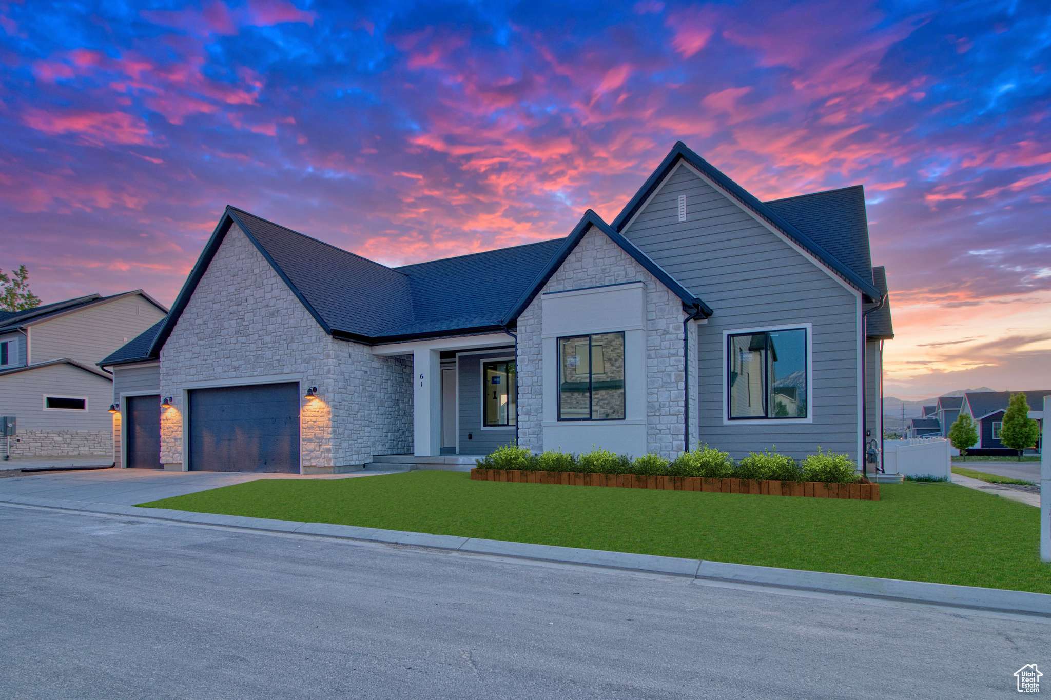 Lehi, UT 84043,61 N 2430 W #6