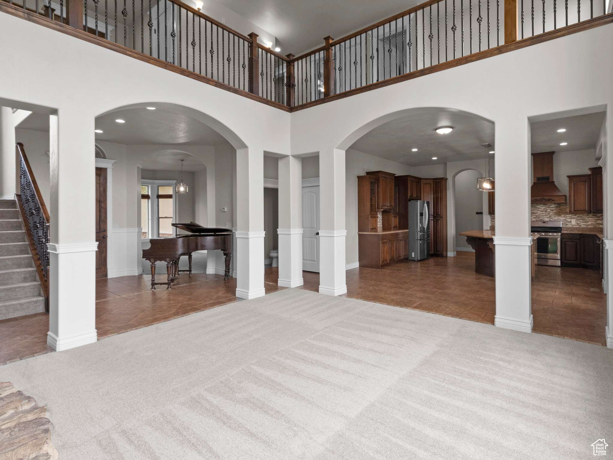 Kaysville, UT 84037,337 W PADDOCK LN S